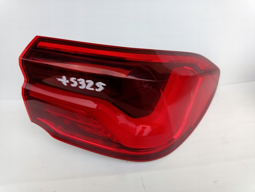 BMW X2 F39 LED LAMPA TYŁ PRAWA EUROPA