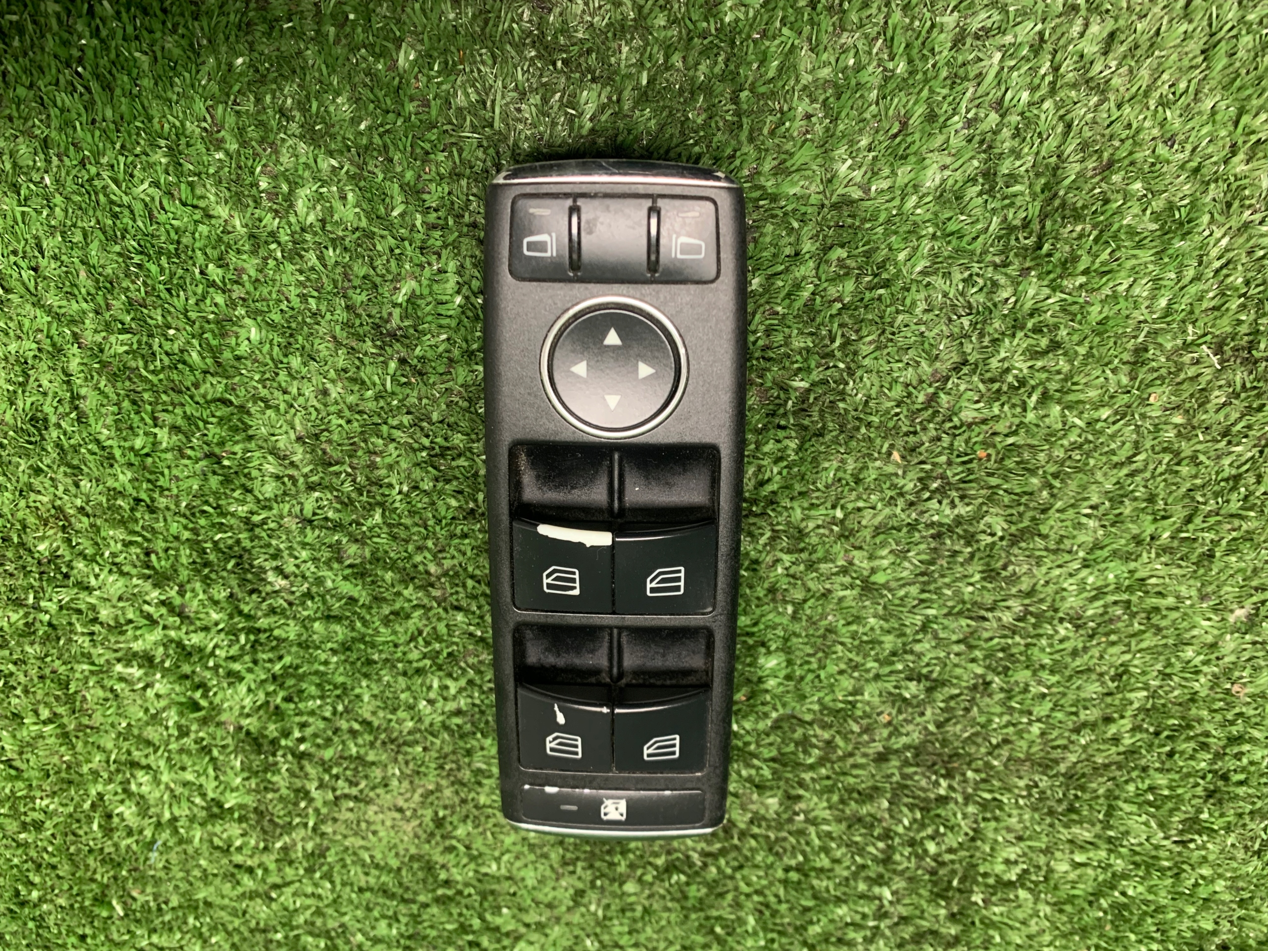 MERCEDES C-KLASA W204 PANEL window control switch A2048703458