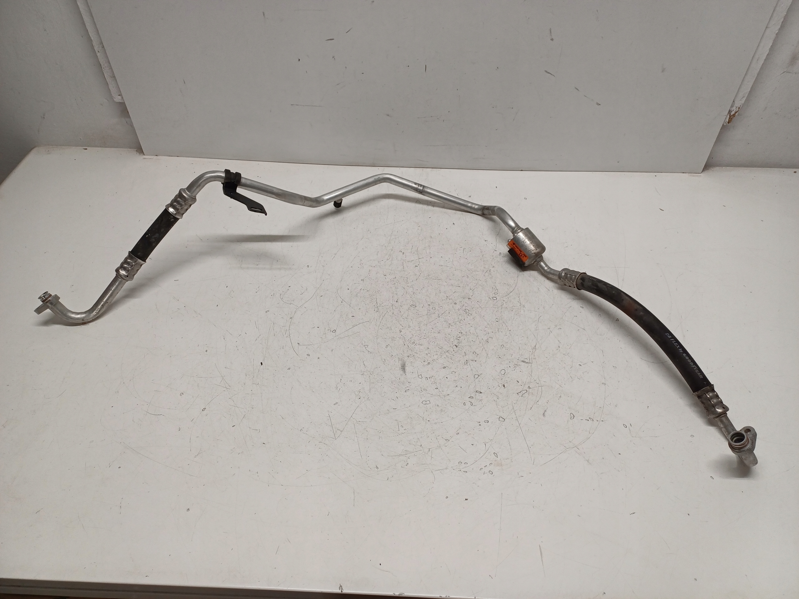 PEUGEOT 207 1.4 VTI PRZEWÓD KLIMATYZACJI