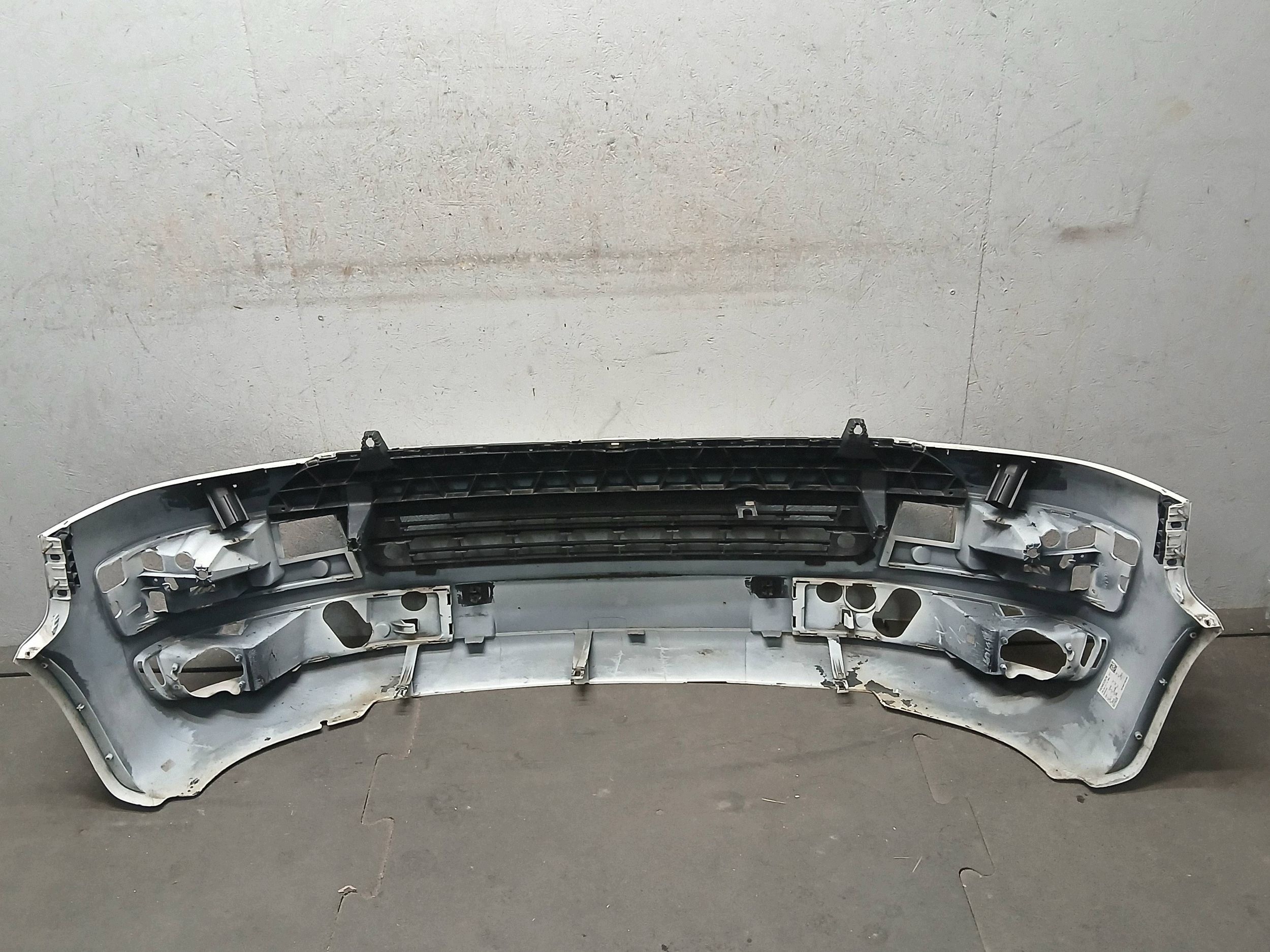 nárazník předek VW T5 T-5 LIFT