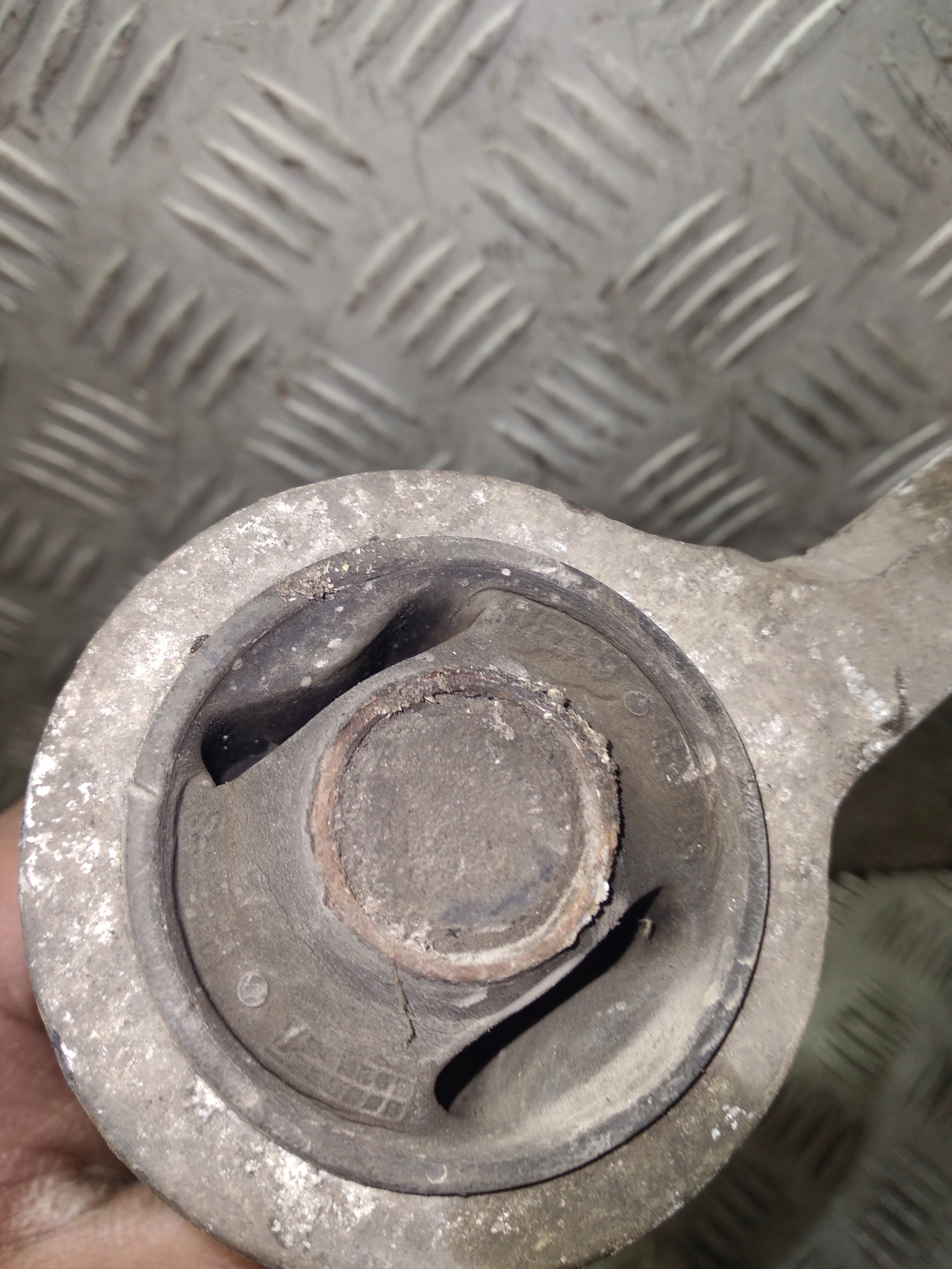 arm right front FORD FIESTA MK 6
