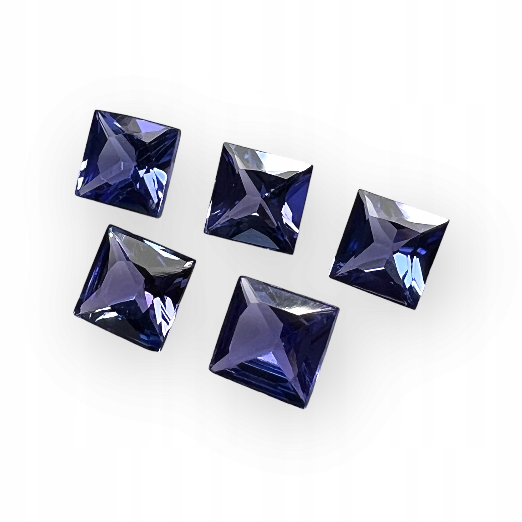 Tanzanit Přírodní Princess 5X5