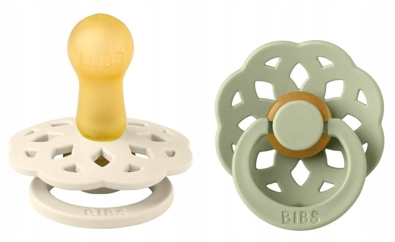 BIBS BOHEME SMOCZEK USPOKAJAJĄCY 6+ KAUCZUK 2PAK M Kod producenta 240101