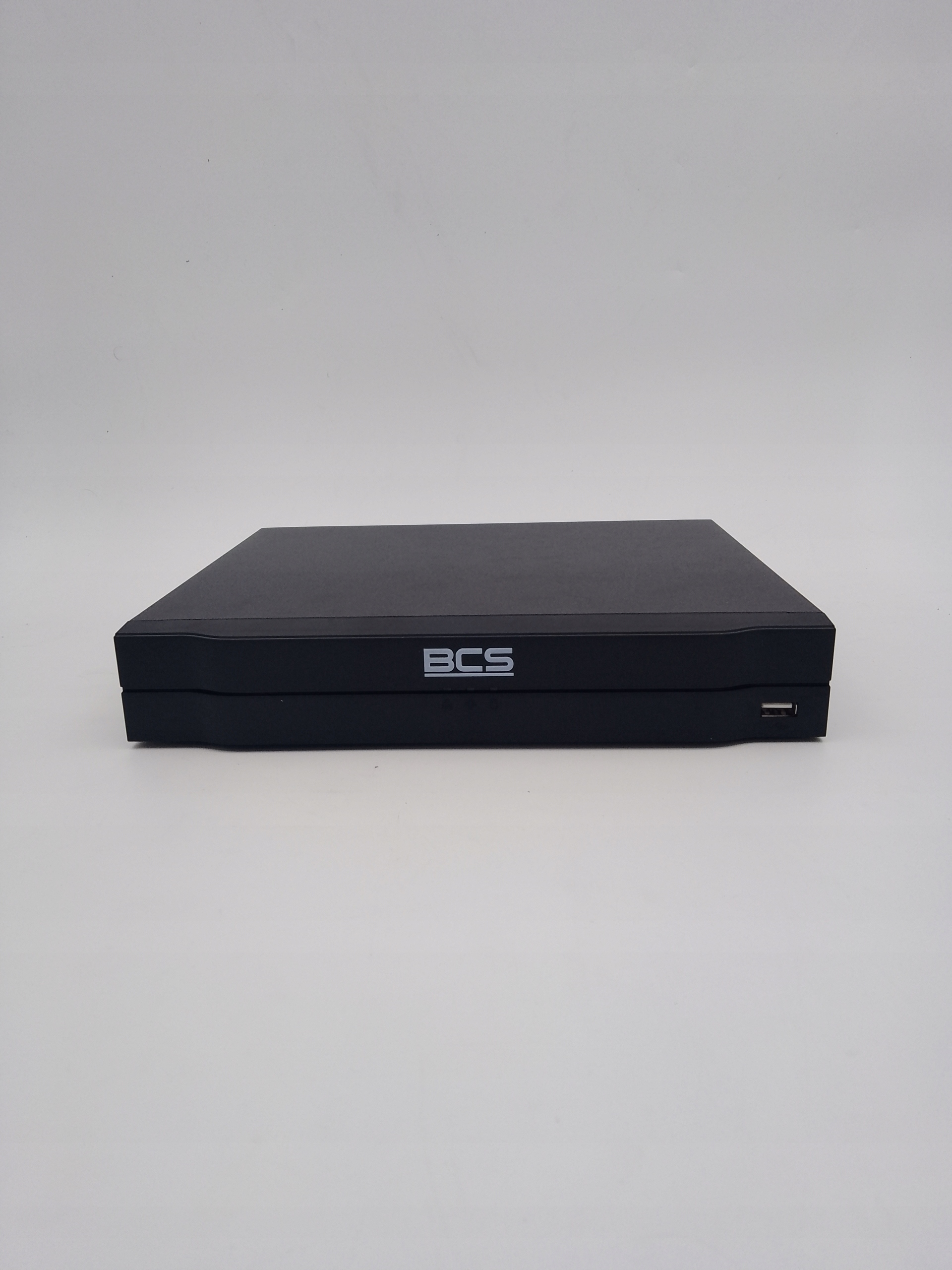 Outlet Rejestrator 4 kanałowy Ip do 16Mpx BCS-L-NVR0401-4KE-4P(2) Bcs Line