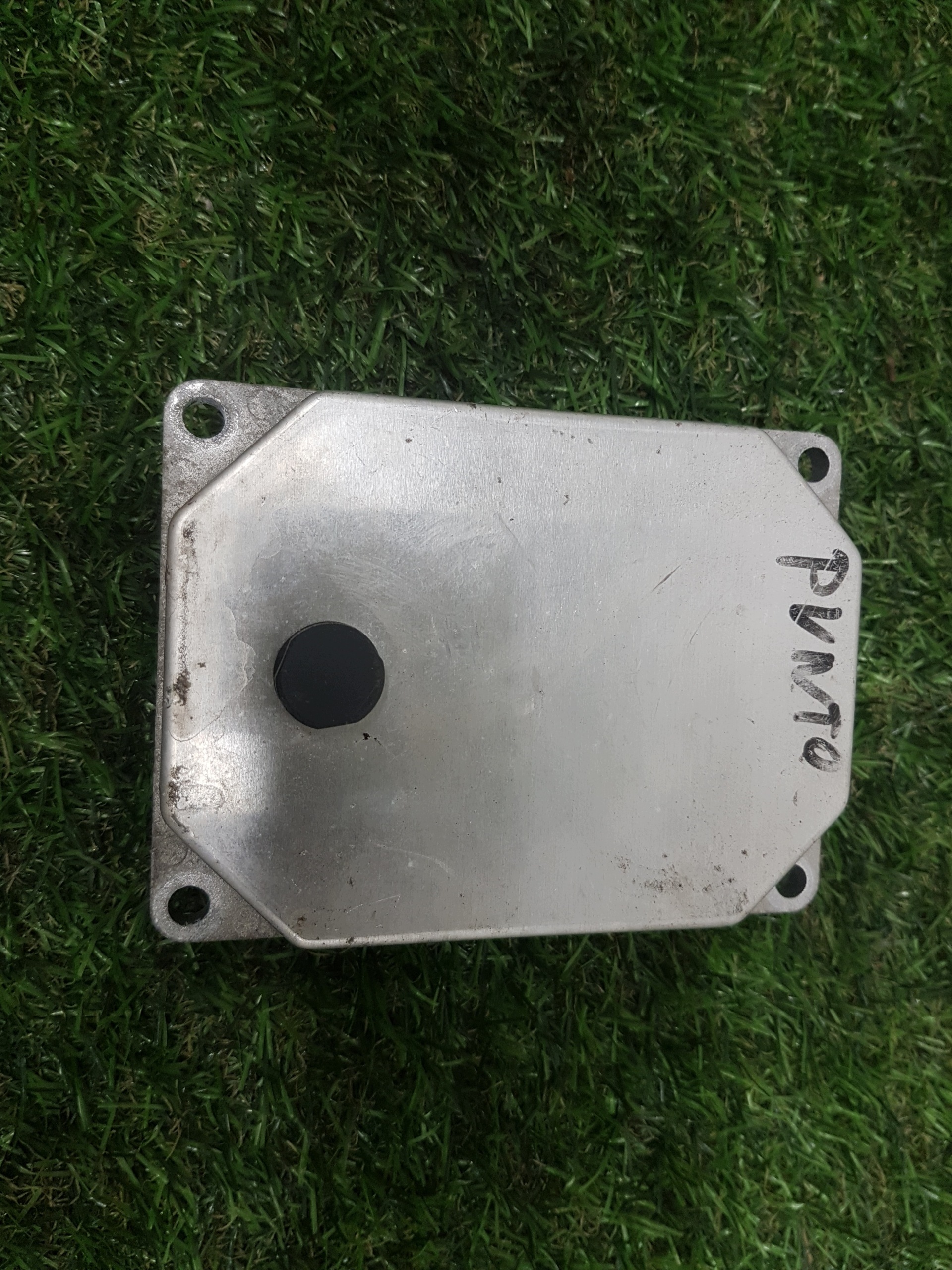 computer of the engine control unit FIAT GRANDE PUNTO 51827440
