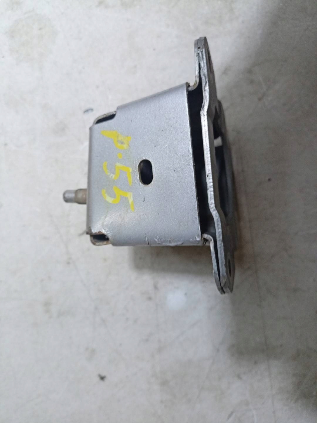 beam tip rear part Toyota Prius 3 2011 USA