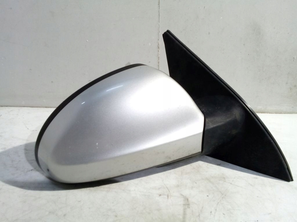 Kia Ceed and mirror right elektr 5 PIN 9S