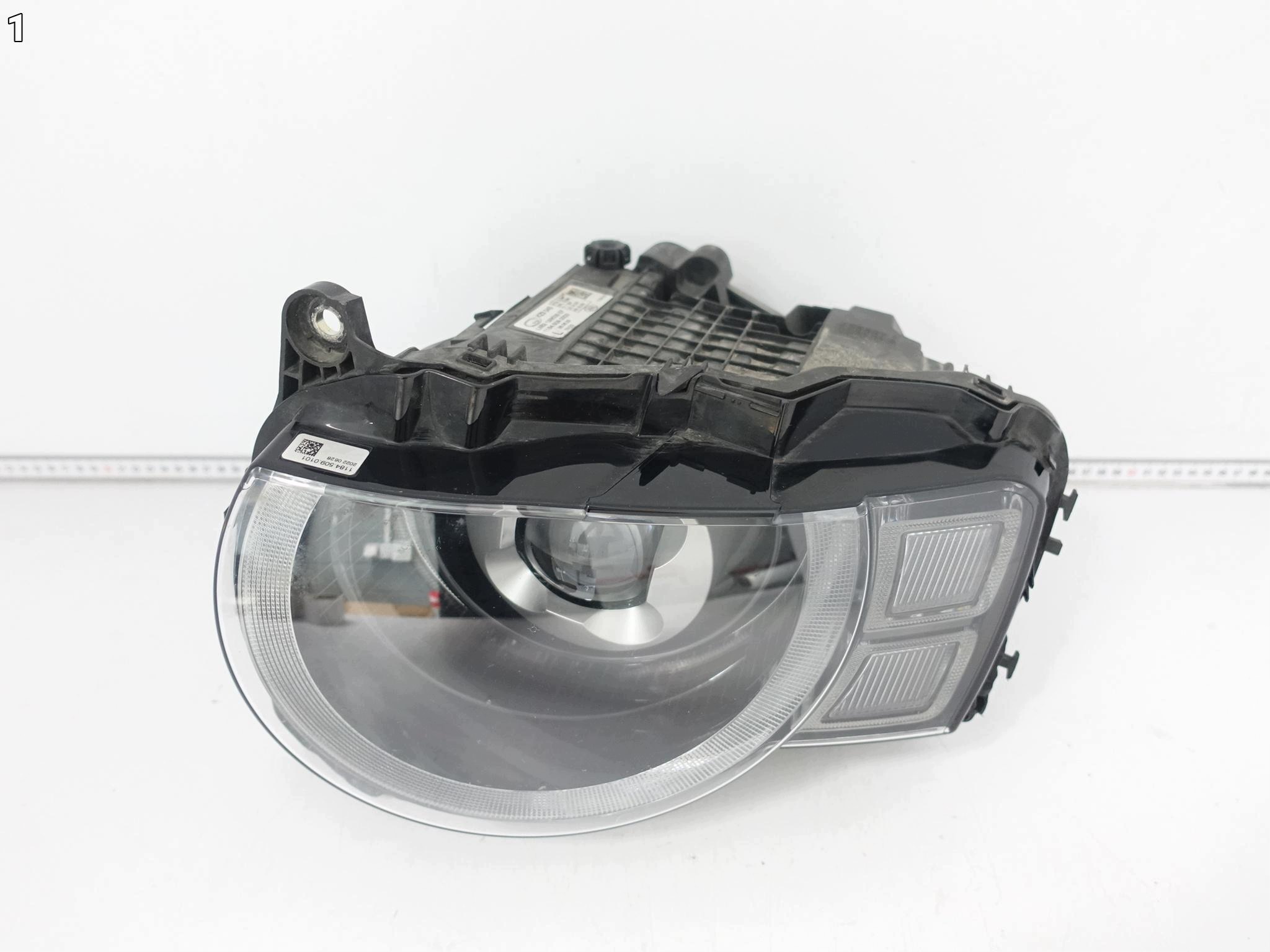 LAND ROVER DEFENDER II 2 L663 90 110 20- light FULL LED left front EUROPA
