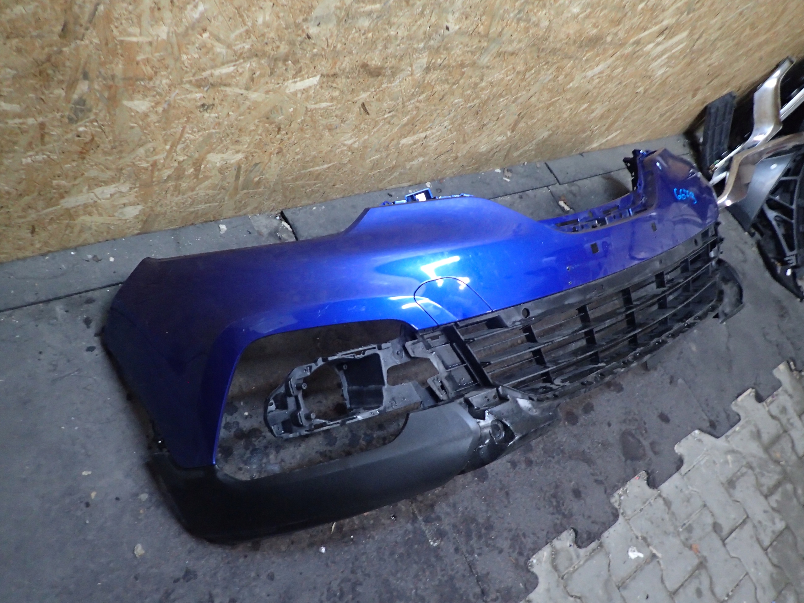 bumper front RENAULT CAPTUR and 1 LIFT