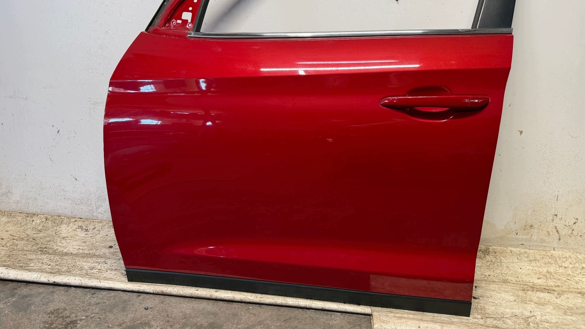 HYUNDAI TUCSON III door left left front front PR2 15-18