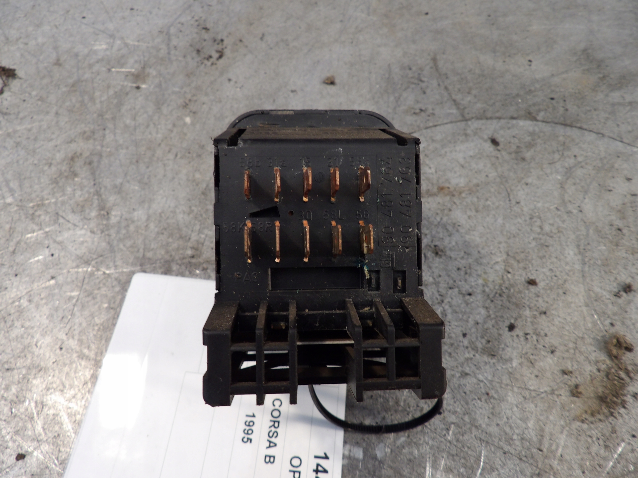Opel Corsa B interruttore luci 90481763 90481764