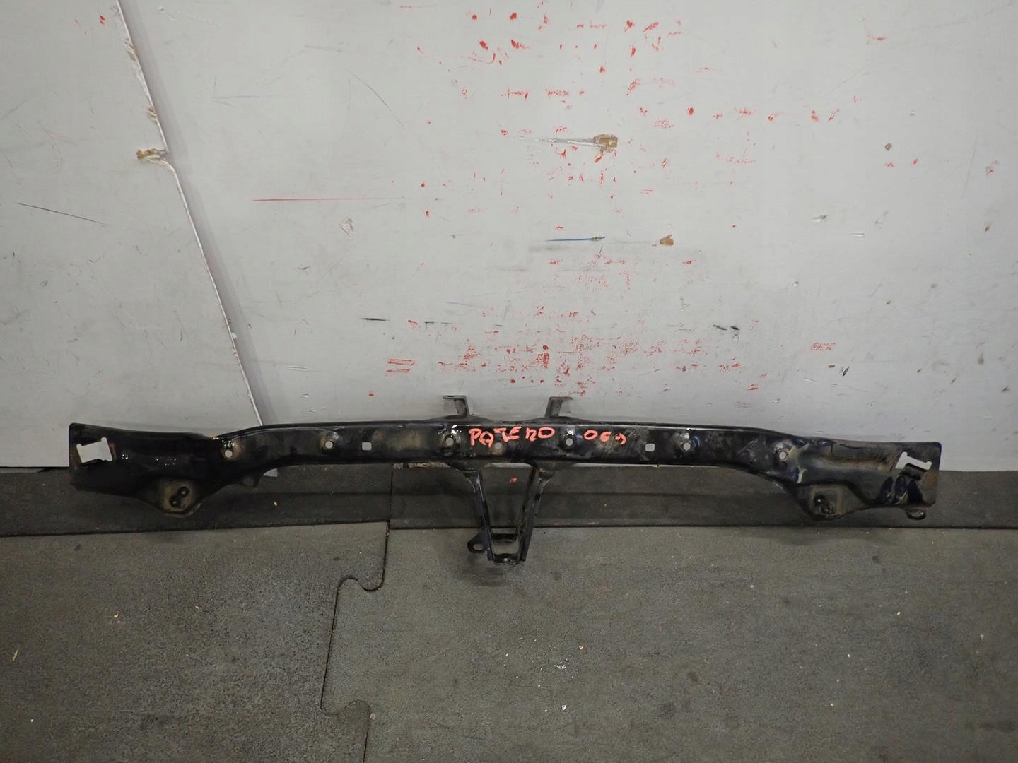 sider below bumper front MITSUBISHI PAJERO IV 2007