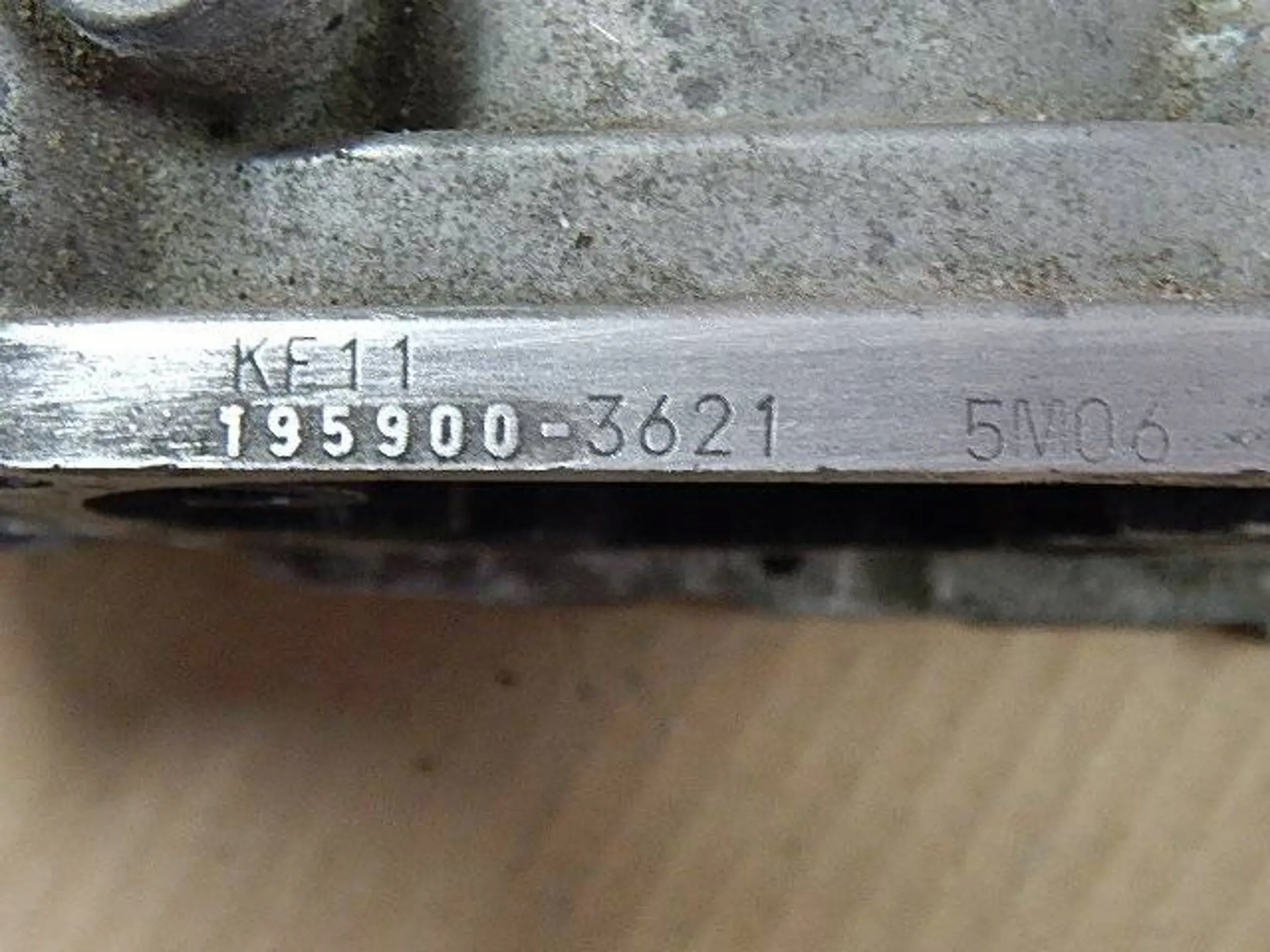 ДРОССЕЛЬНАЯ ЗАСЛОНКА mazda XEDOS 6 2.0 V6 92-99