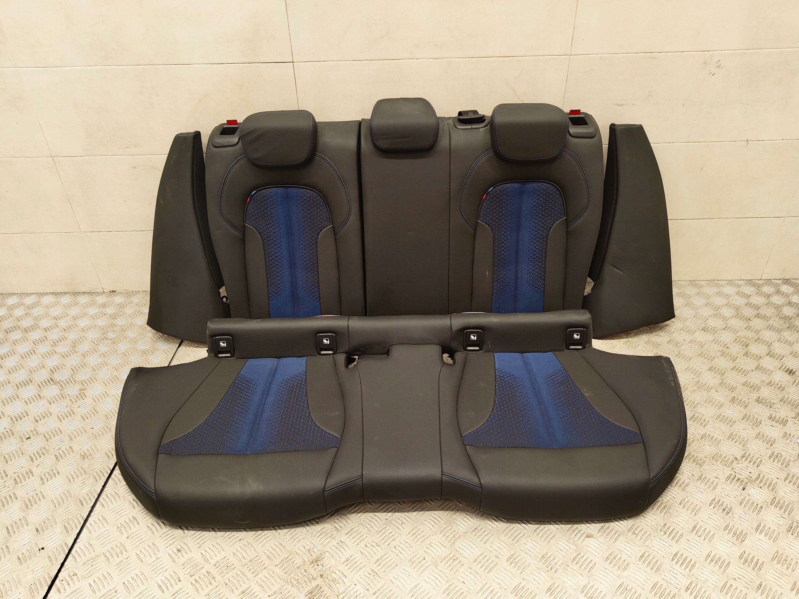 BMW F40 upholstery seats side TUNEL m-packet