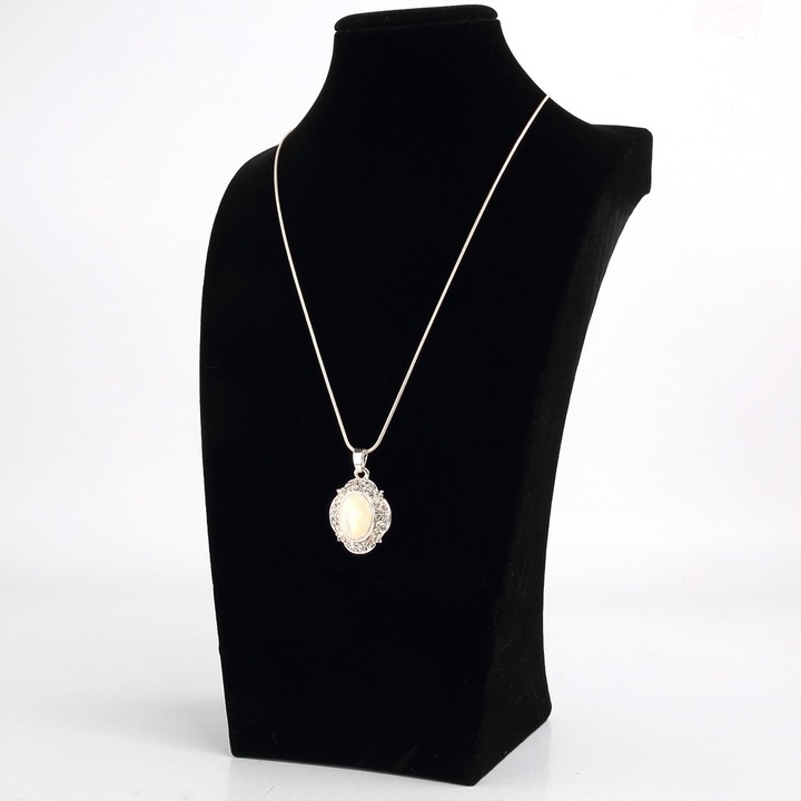 EKSPOZYTOR NA BIŻUTERIĘ STOJAK POPIERSIE NASZYJNIKI WISIORKI ELEGANCKI D6 EAN (GTIN) 5907713392185