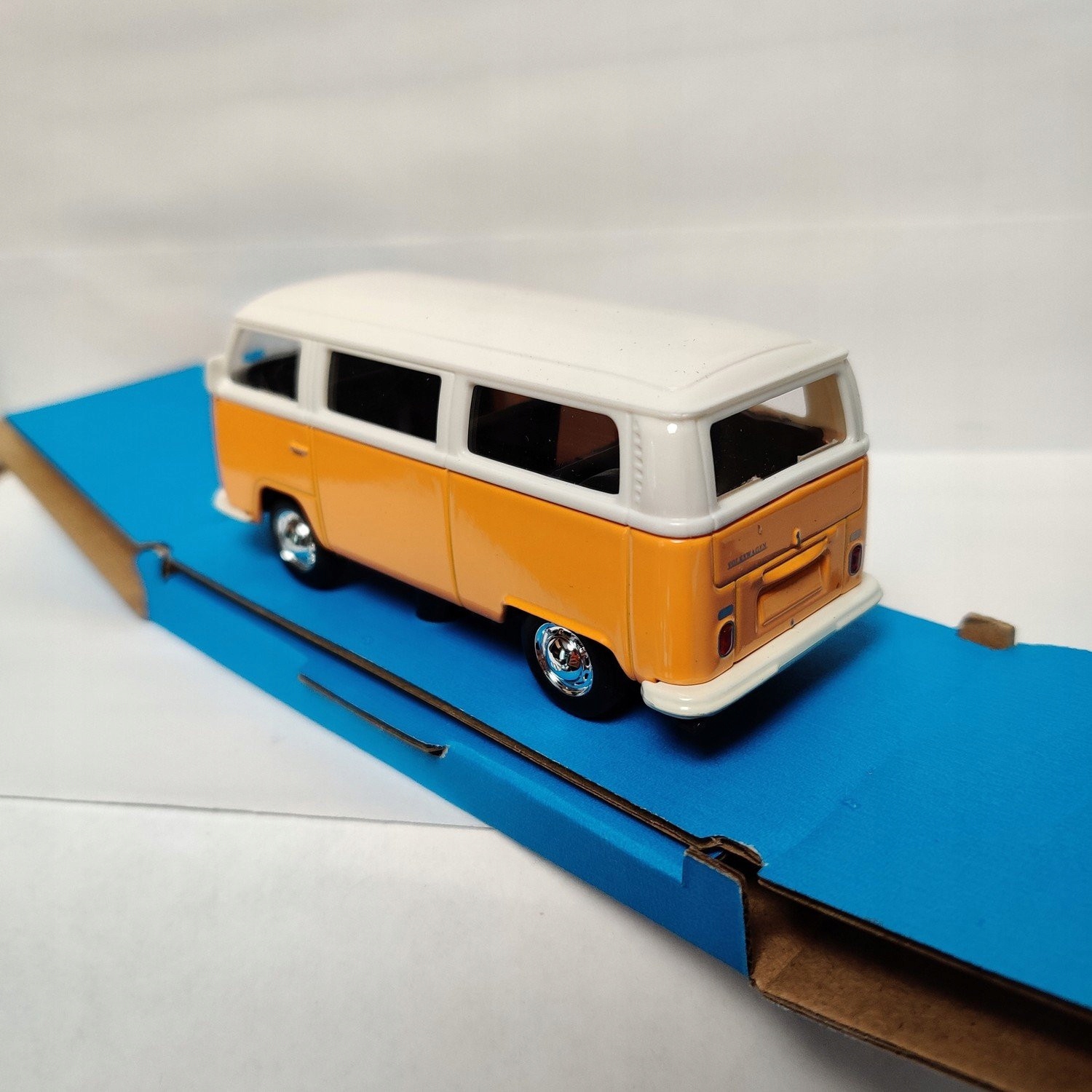 1960 Volkswagen Delivery Van T2 Power Racer dárek