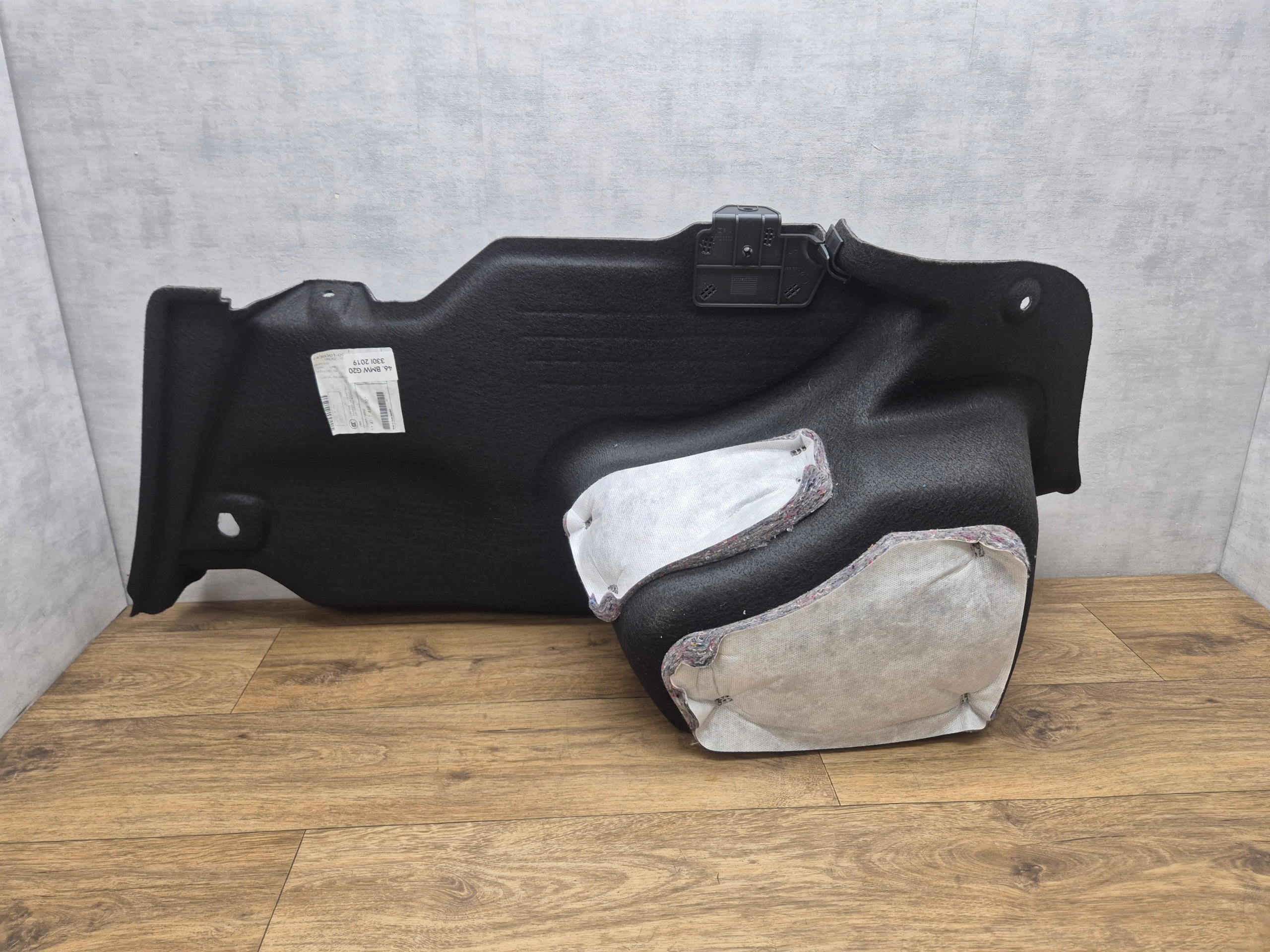 BMW 3 G20 M3 G80 boot upholstery left passenger compartment 7438301