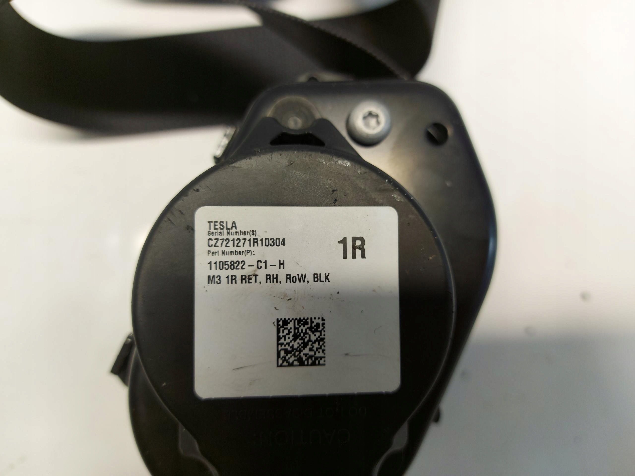 TESLA MODEL 3 gurten gurtstraffer rechts vorne wybuch 1105822-c1-h