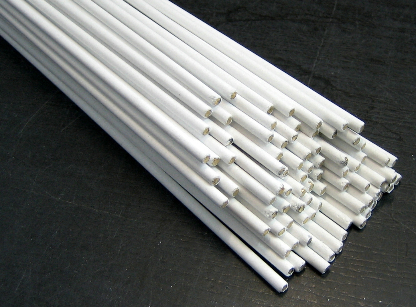 LUT TWARDY mosiężny OTULONY LUTOWANIA LM60 2,5