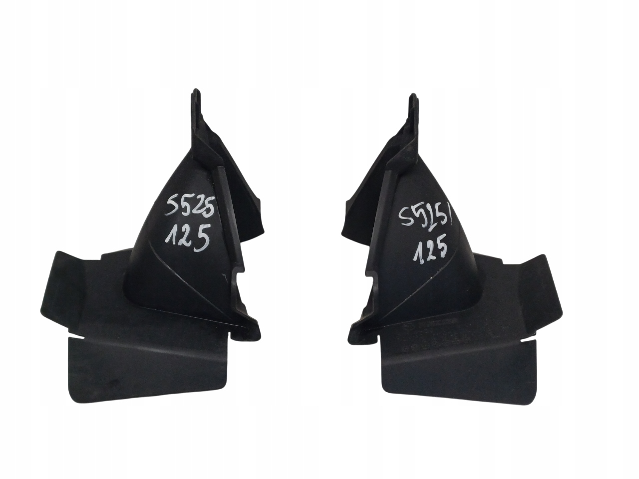 MAZDA 3 III BL 08- KIEROWNICA POWIETRZA P+L BHE4501U1 BHE4501V1