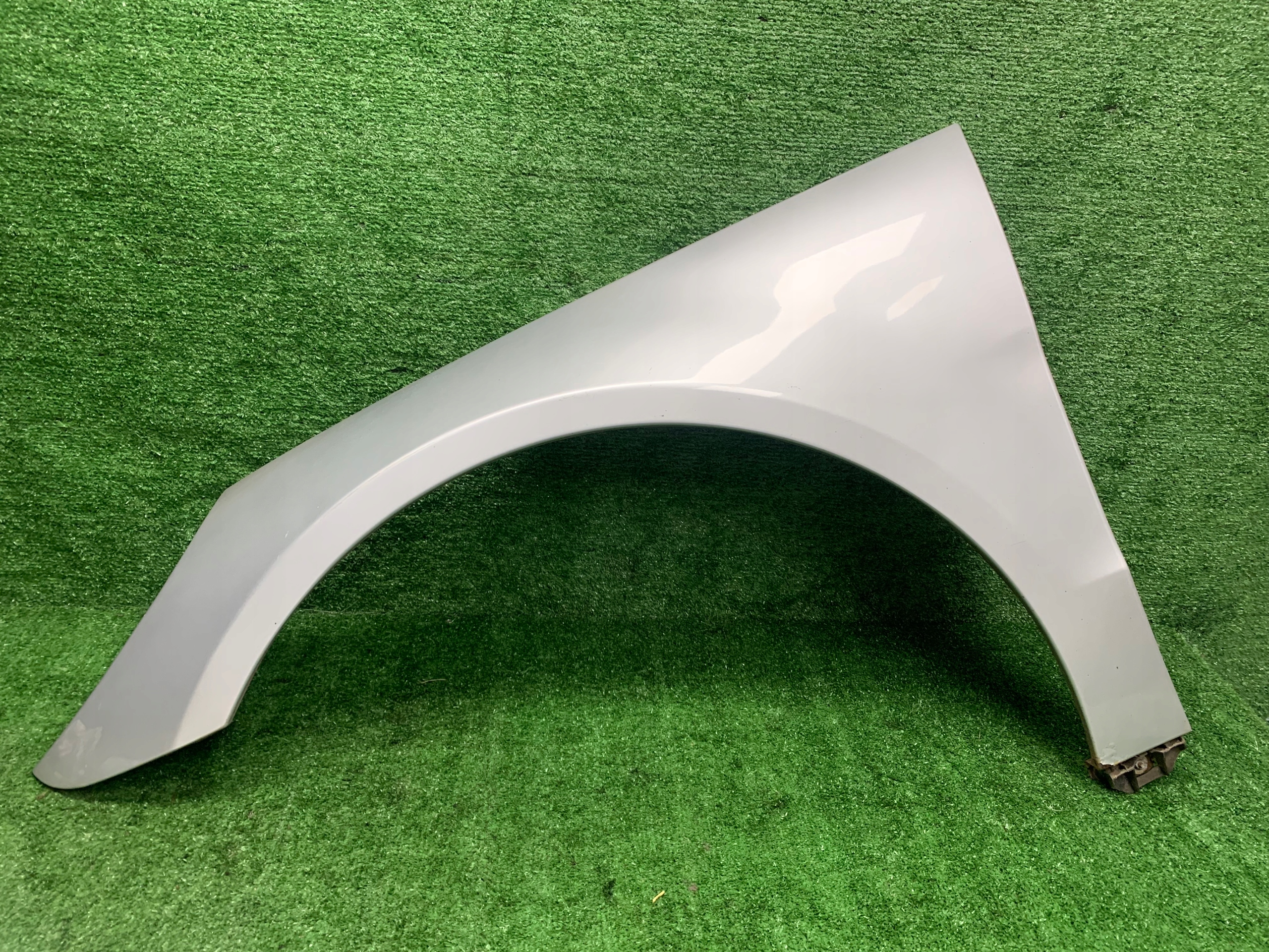 fender left front front MERCEDES R KLASA W251 775 C775