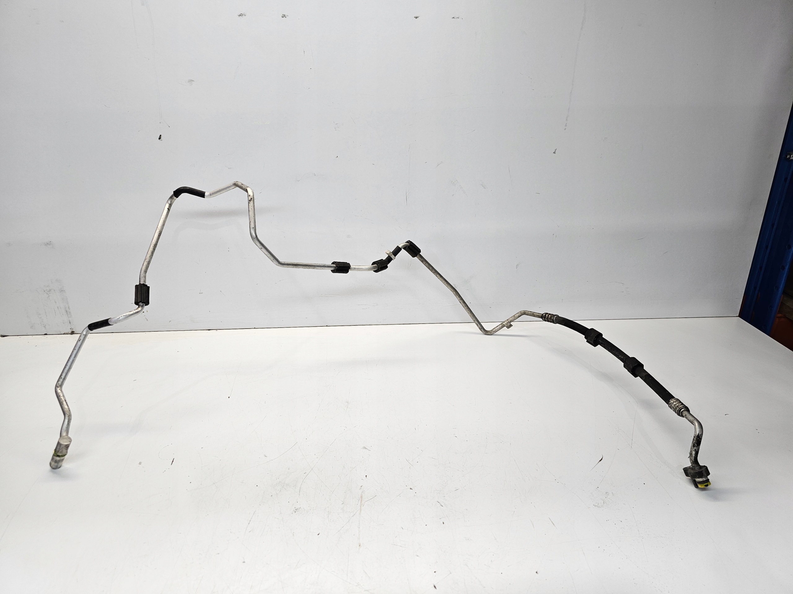 PRZEWÓD WĄŻ KLIMATYZACJI AUDI A4 B8 S5 8K0260710N