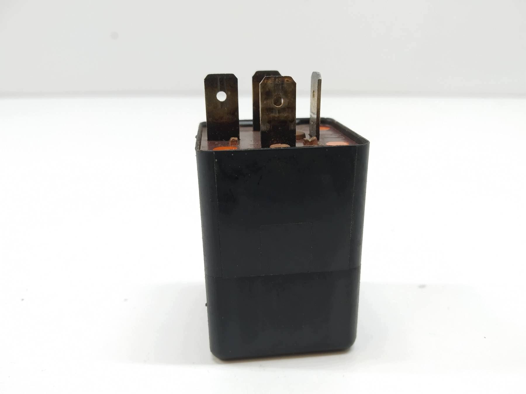 relais 0025457805 Daimlerchrysler 957.66