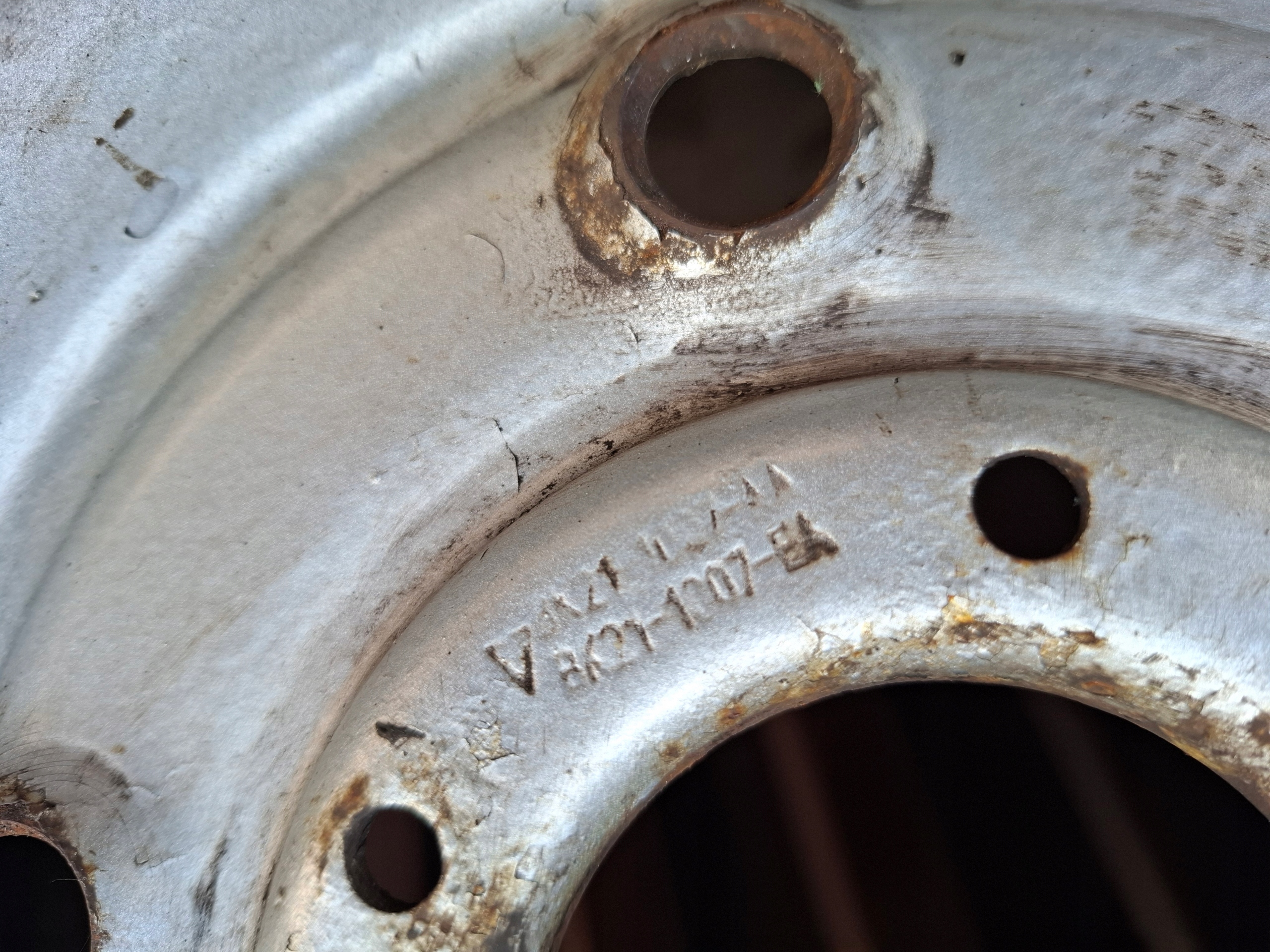 Komplet disk FORD TRANSIT CUSTOM BK211007EA 31113650 2.2L diesel 2014