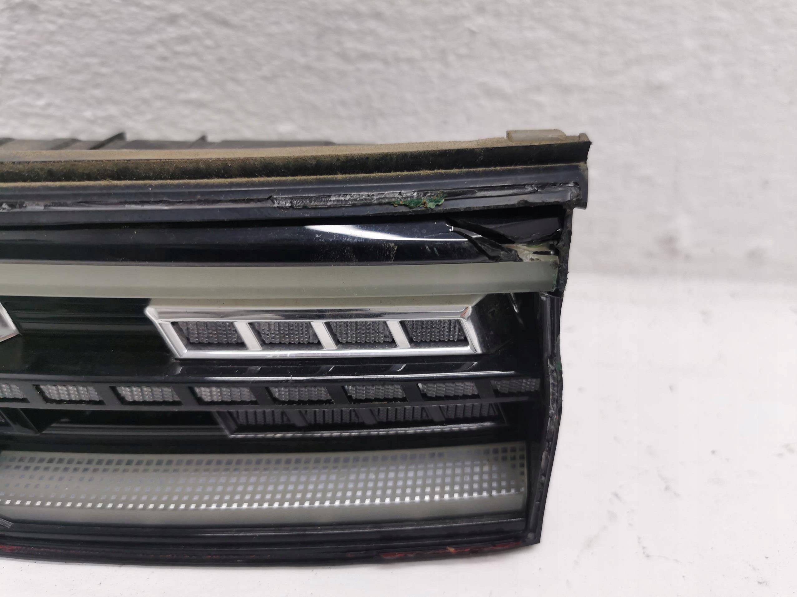 light right rear part LED VW GOLF VIII 5H0945308 EU