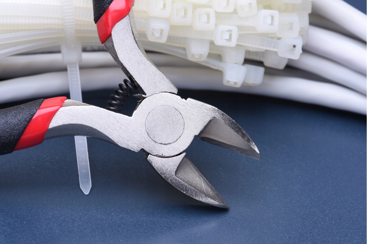 OPASKA KABLOWA tasma zaciskowa OPASKI TAŚMY KABLOWE ZACISK 3,6x300mm 100szt EAN (GTIN) 5902288209852