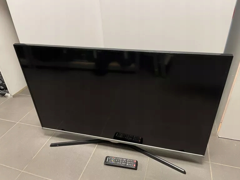 Telewizor LED Samsung UE40J5100AW 40