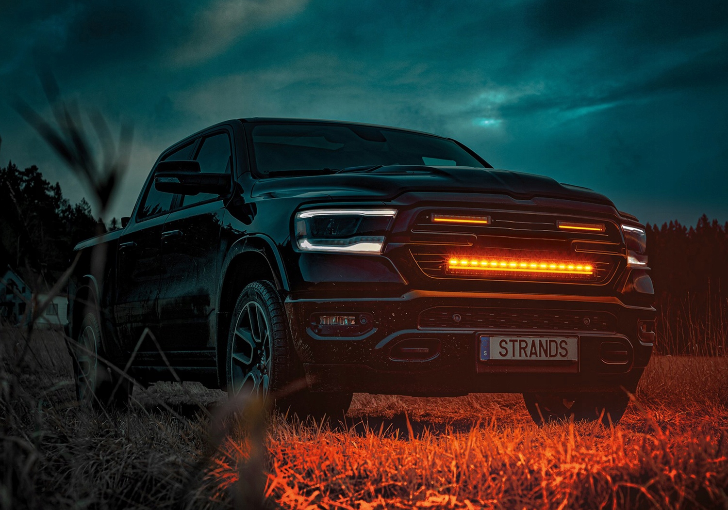 Lampa halogen STRANDS DR 12 LED BAR 8000lm 47W Light Source LED