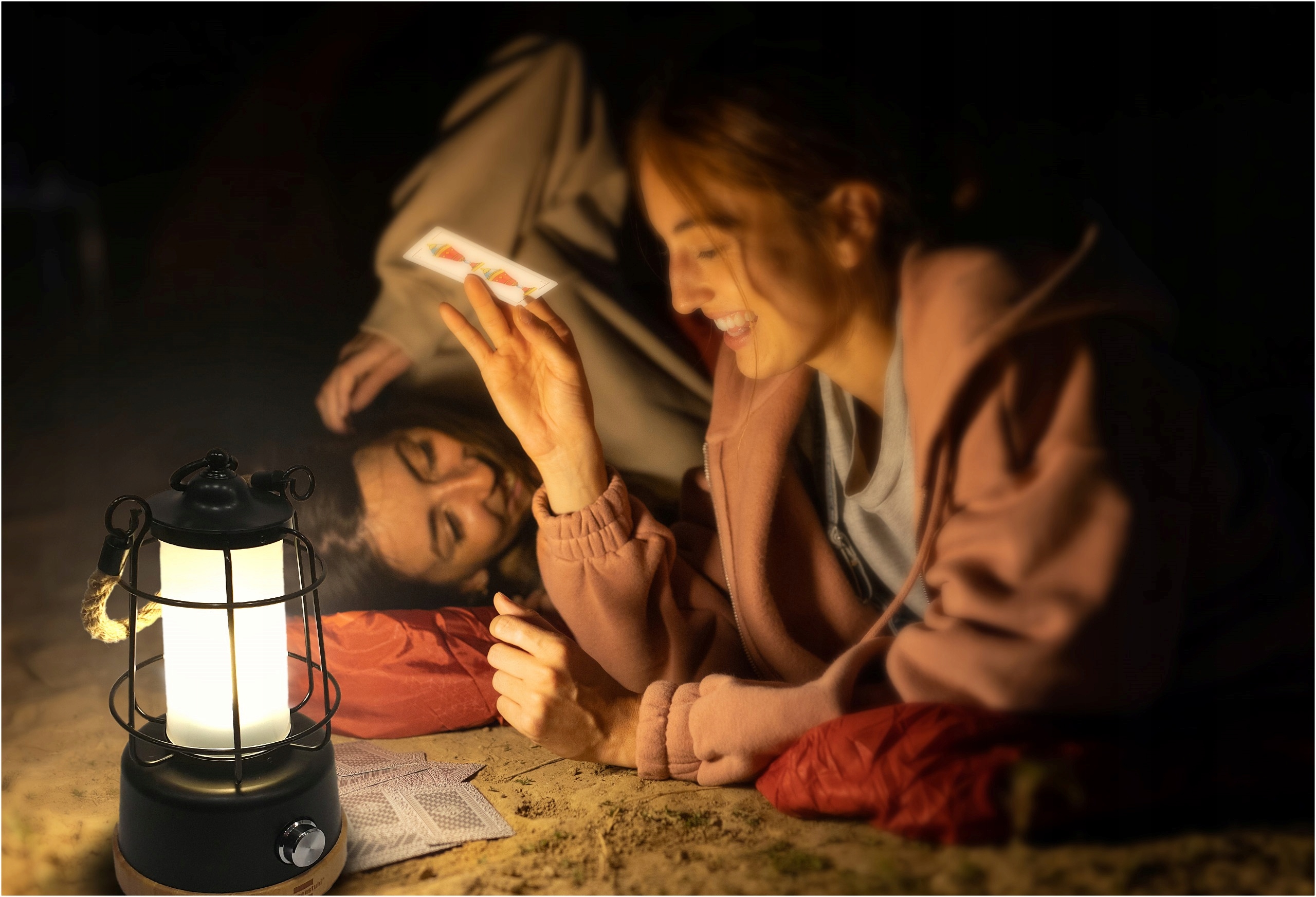 Lampa LED Akumulatorowa Turystyczna Kemping 6W 350LM IP44 Powerbank Materiał tworzywo sztuczne