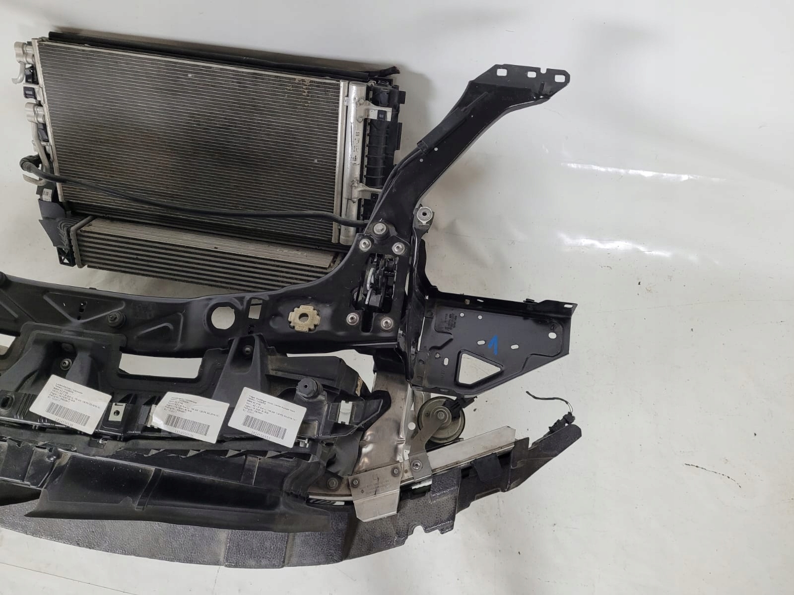 BMW X2 F39 18- support panel for radiators pillar radiator