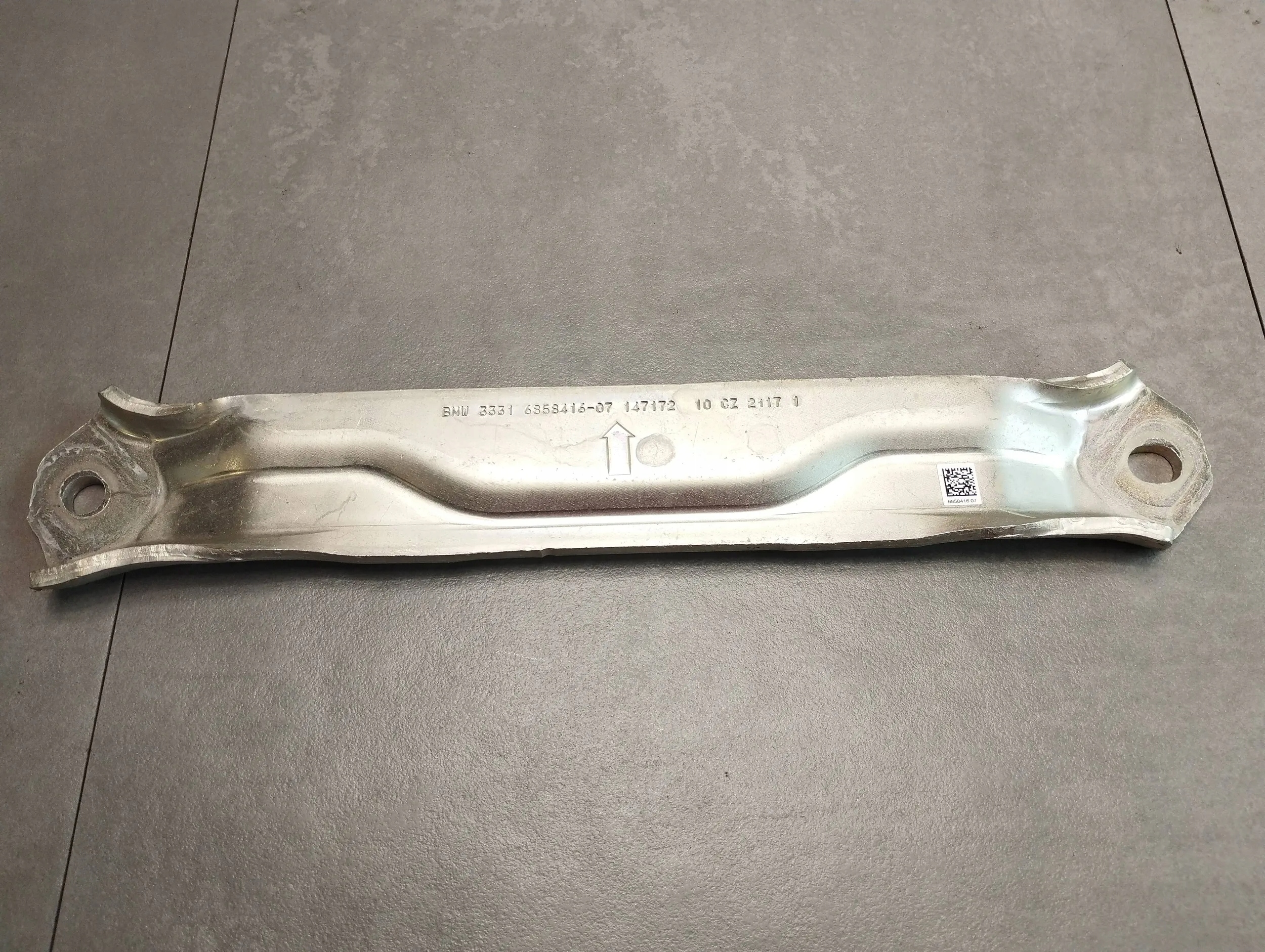 BMW X1 F48 ROZPÓRKA POPRZECZKA 6858416