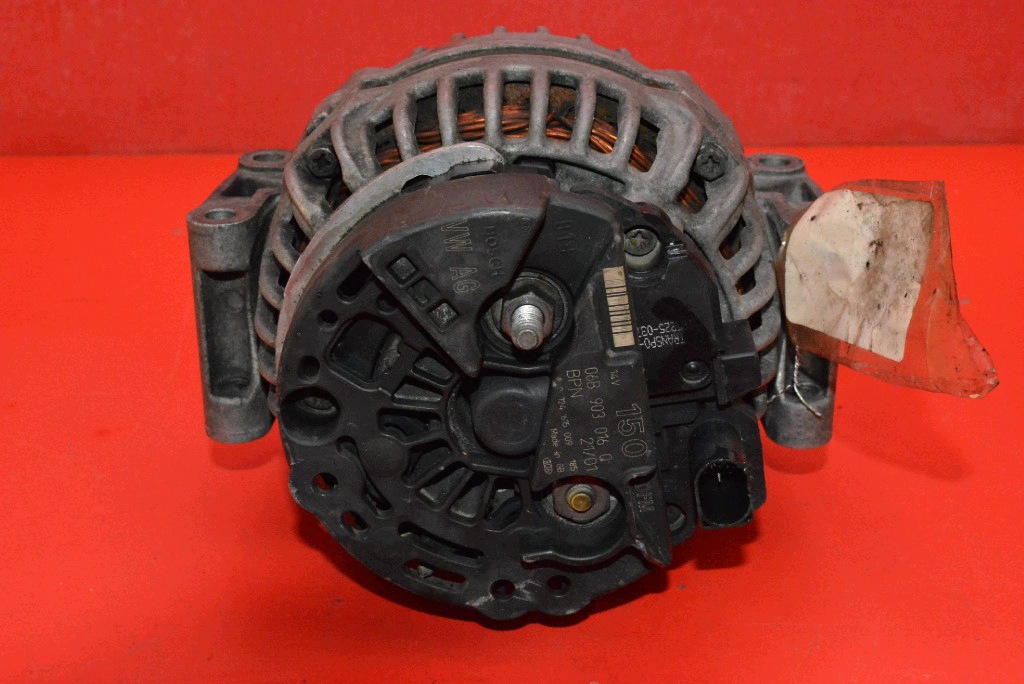 alternator 06B903016Q AUDI A4 B6 2.0 20V 130 KM 00-05