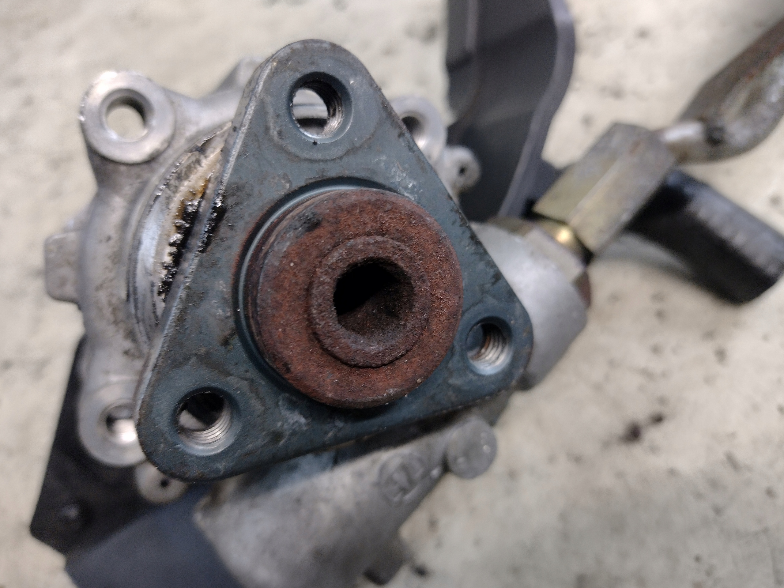servo pump Alfa Romeo 156 1,8B 60665522