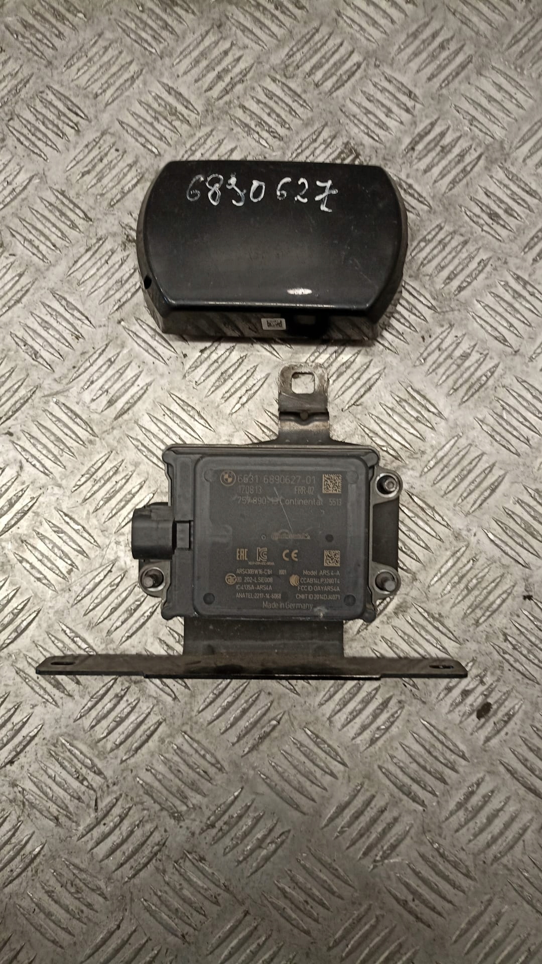 BMW RADAR ACC SENSOR 6890627 6873423