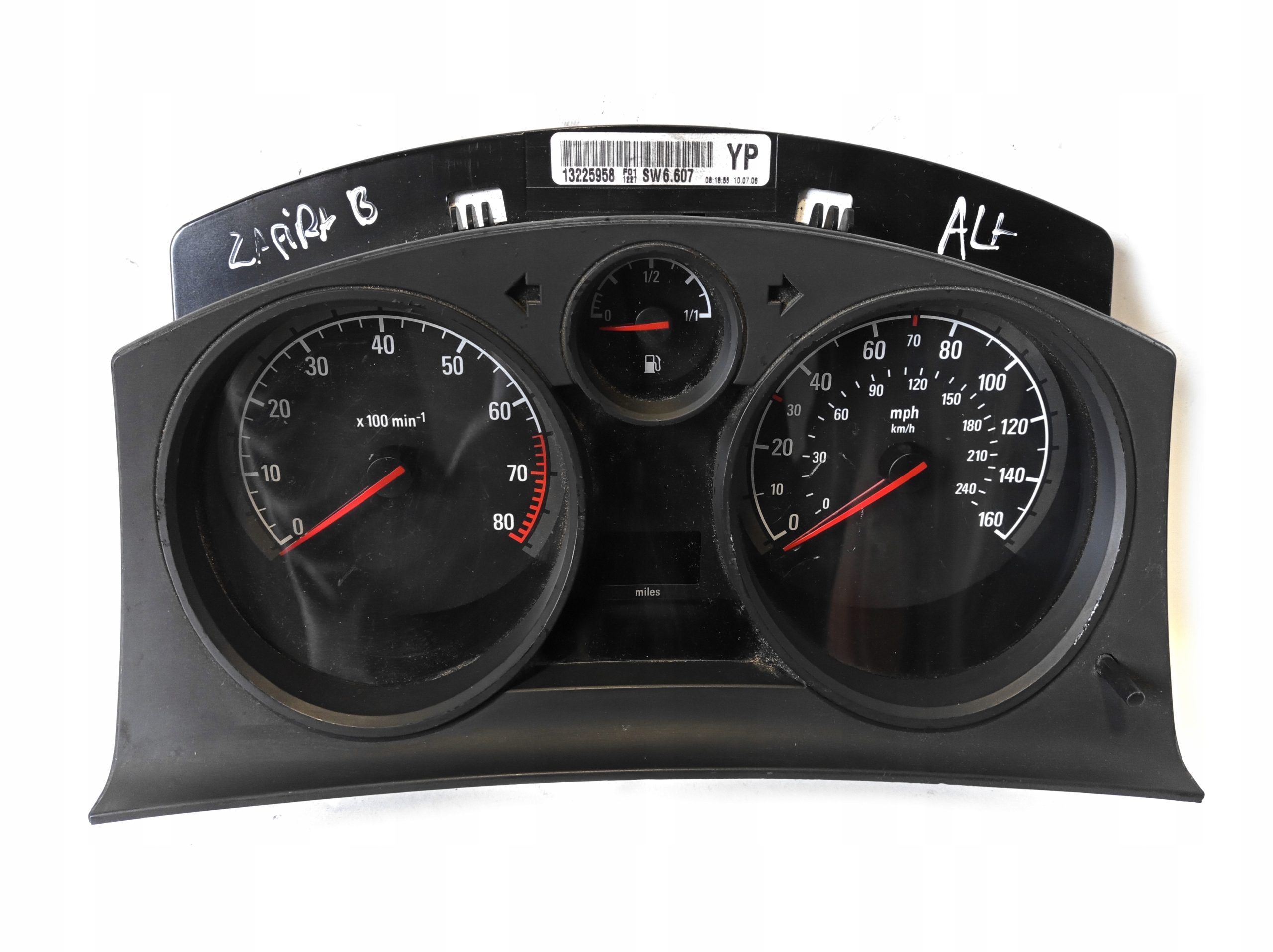 Opel zafira b панель приборов. Opel zafira b панель приборов. панель приборов опель астра н 2008. приборная панель opel zafira a. панель приборов опель зафира б.