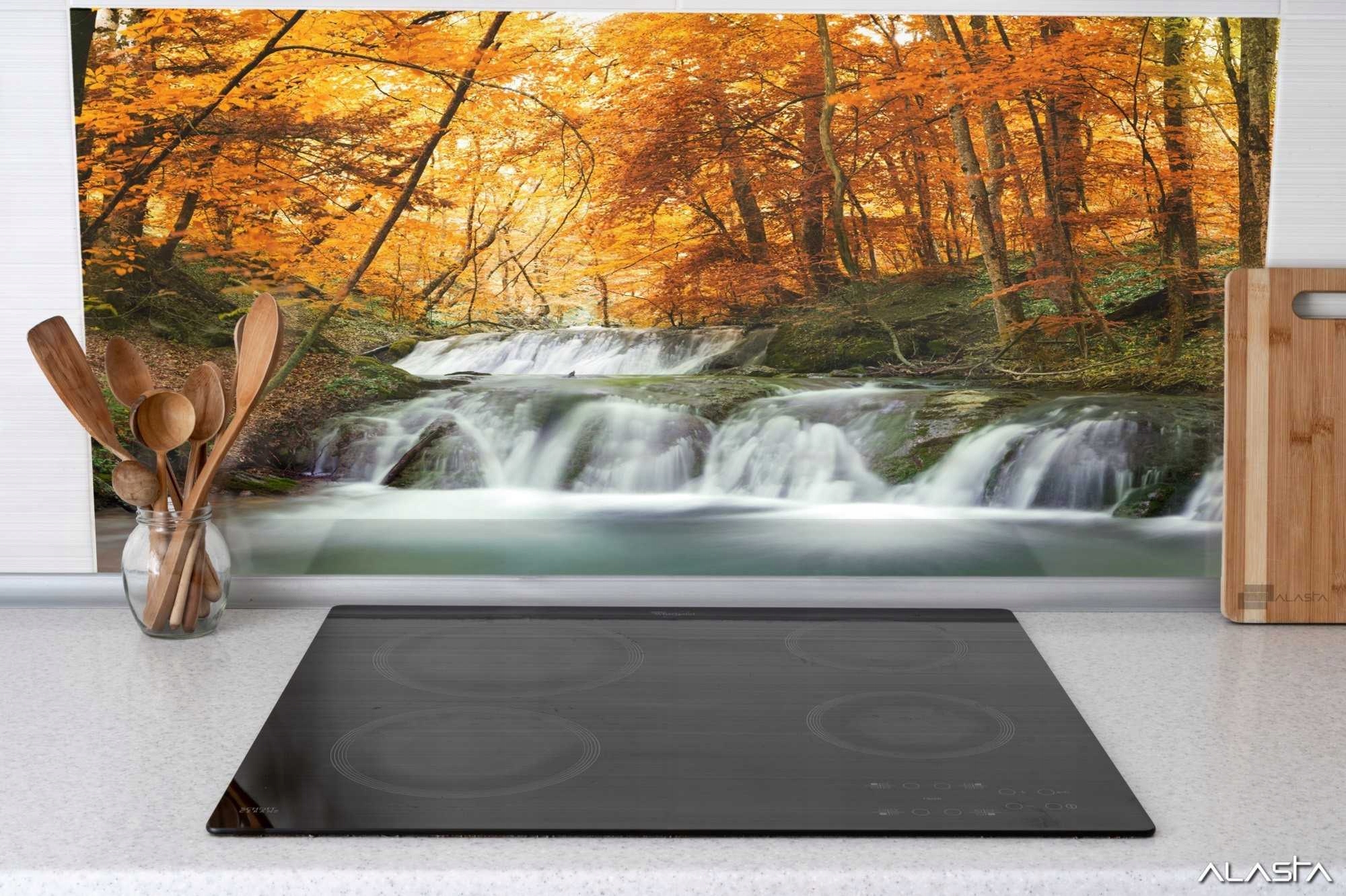 Panel szklany hartowany 90x70 Wodospad w lesie Liczba m² w ofercie 0.63 m²