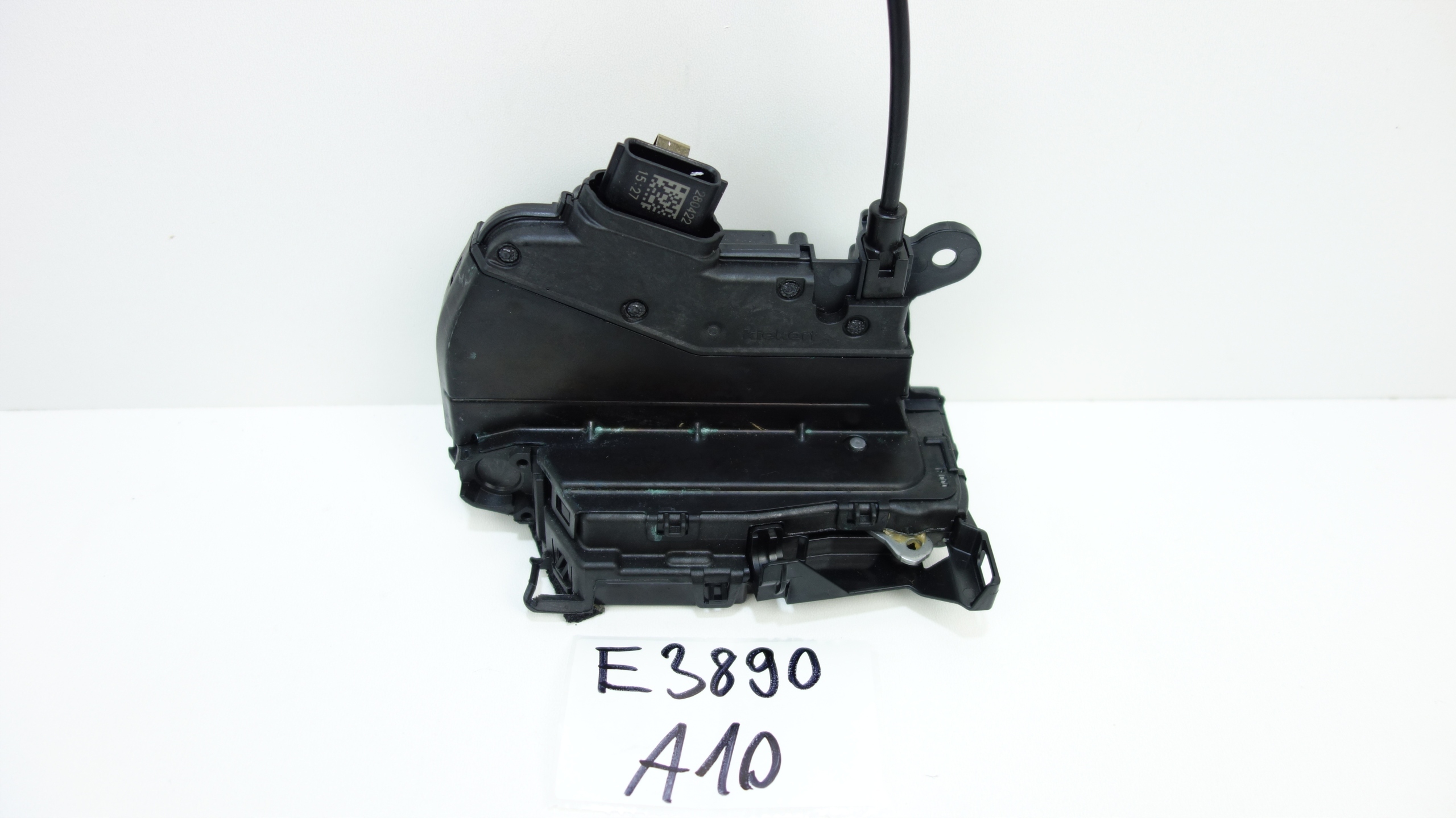 lock door right front RENAULT MEGANE IV 805025232R