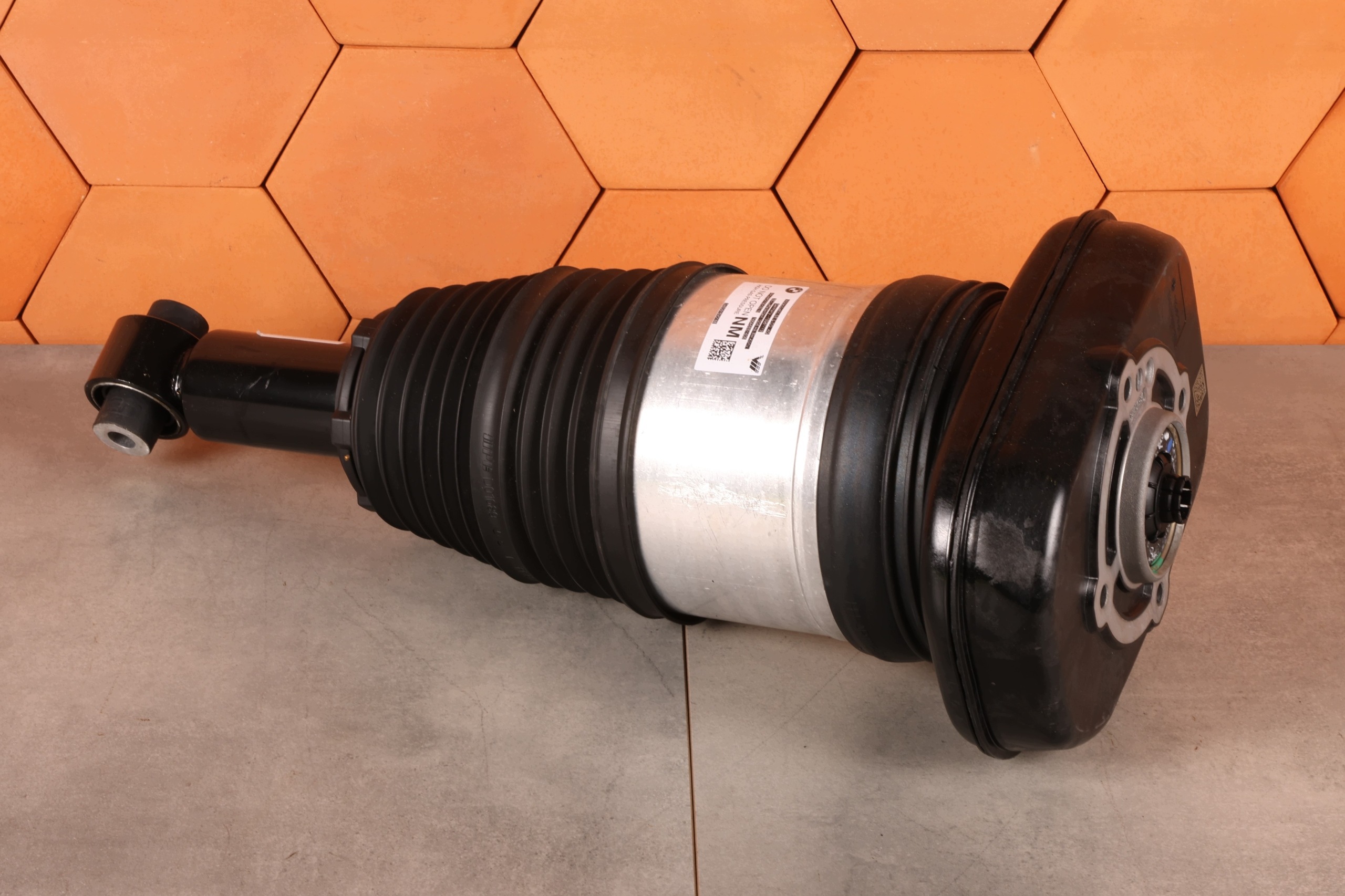 BMW i4 G26 eDrive35 eDrive40 shock absorber pneumatic right rear 5A5BE16