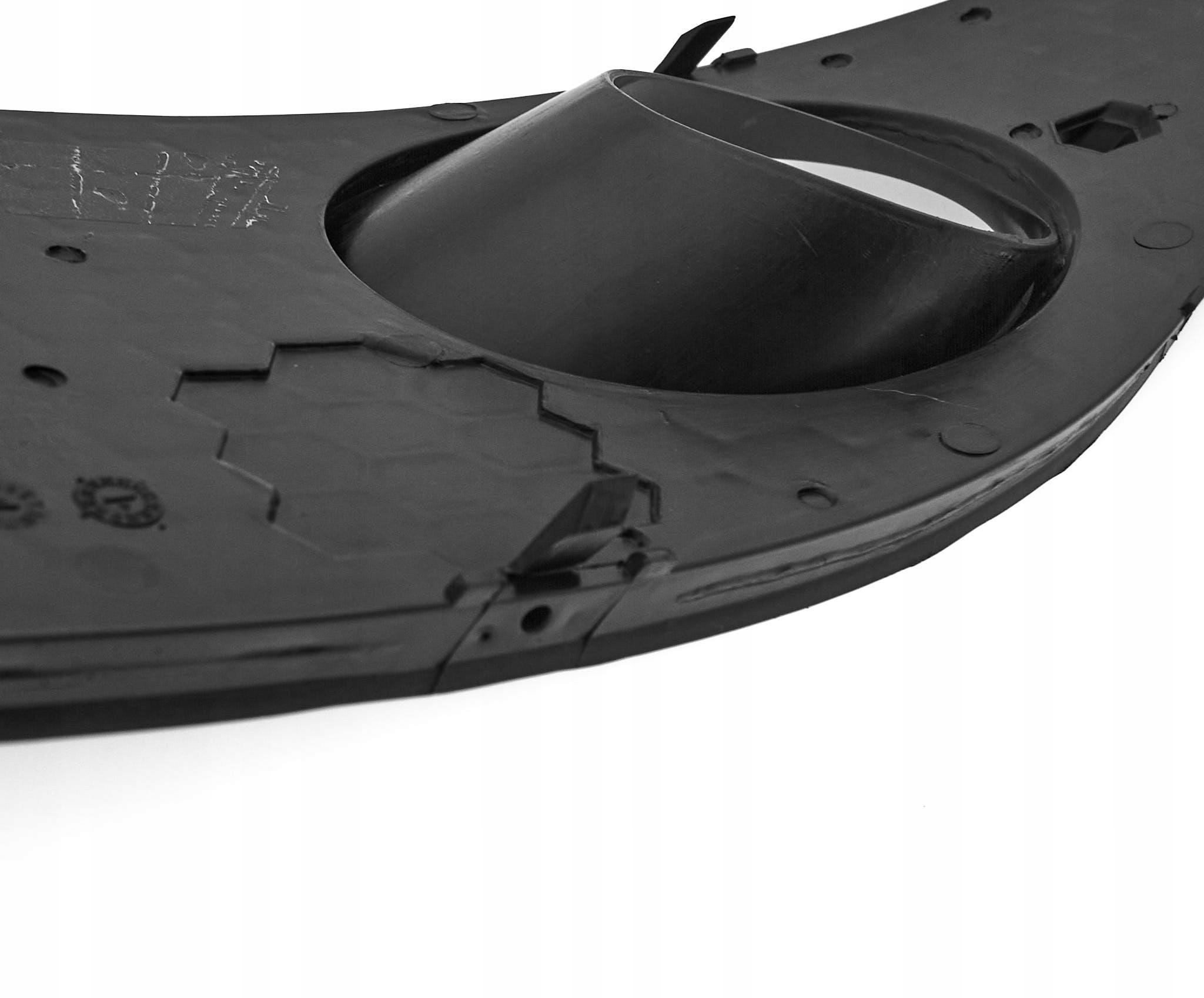 решетка радиатора seat ALTEA 2004-2015 5P0853666C правая