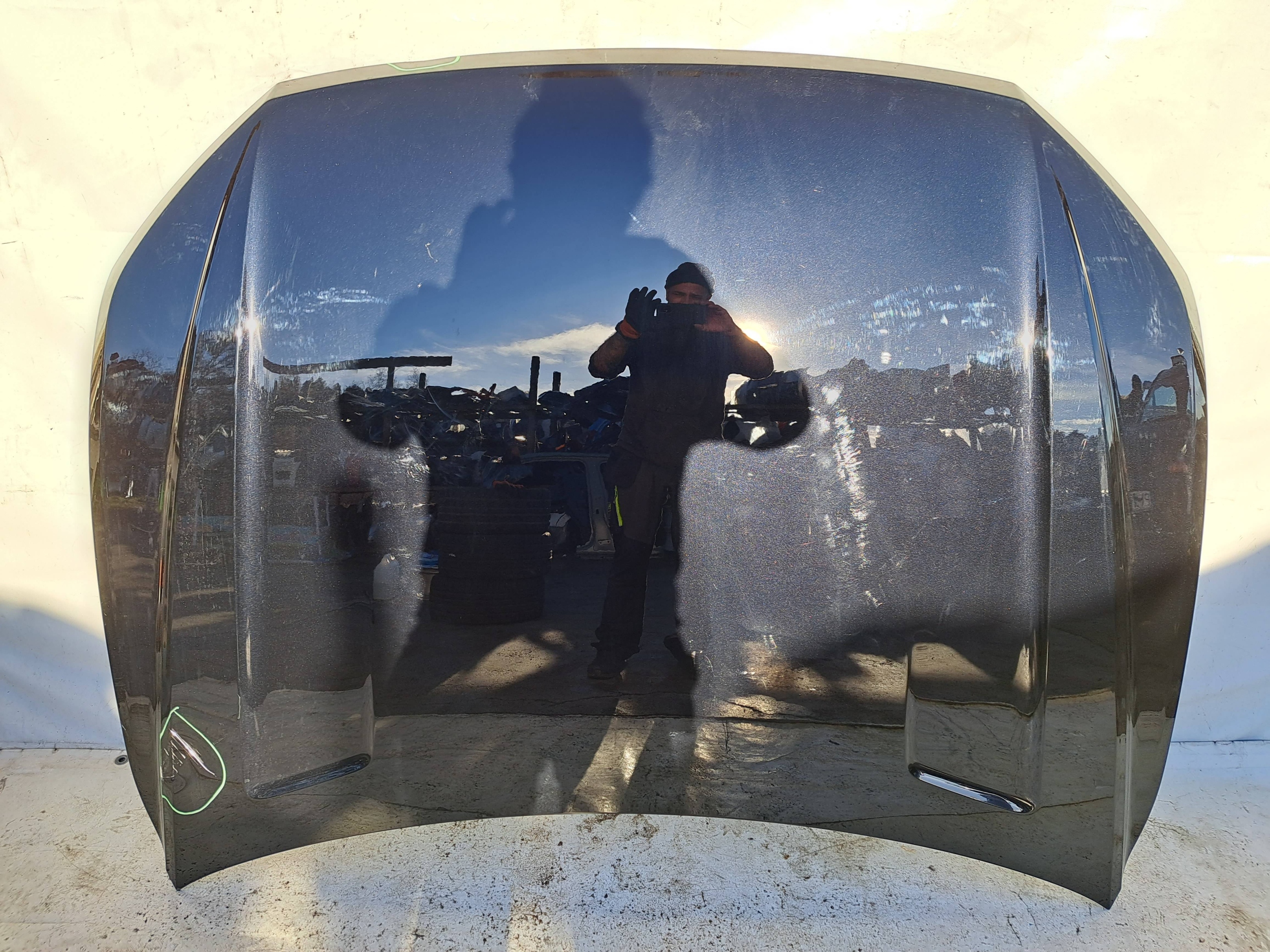 VW TOUAREG III 3 760 КАПОТ КРЫШКА ДВИГАТЕЛЯ