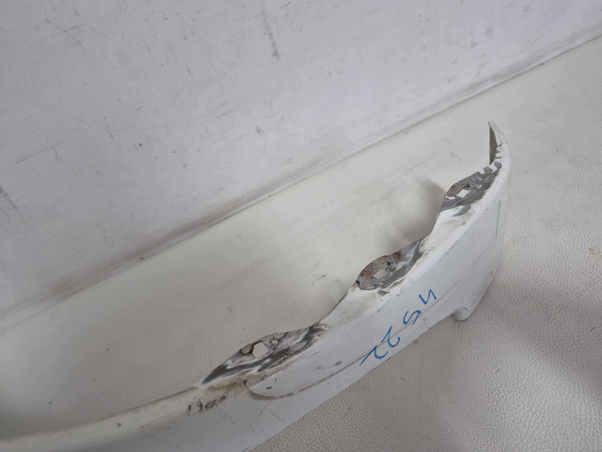 NISSAN NOTE and 1 06-12 fender front front right