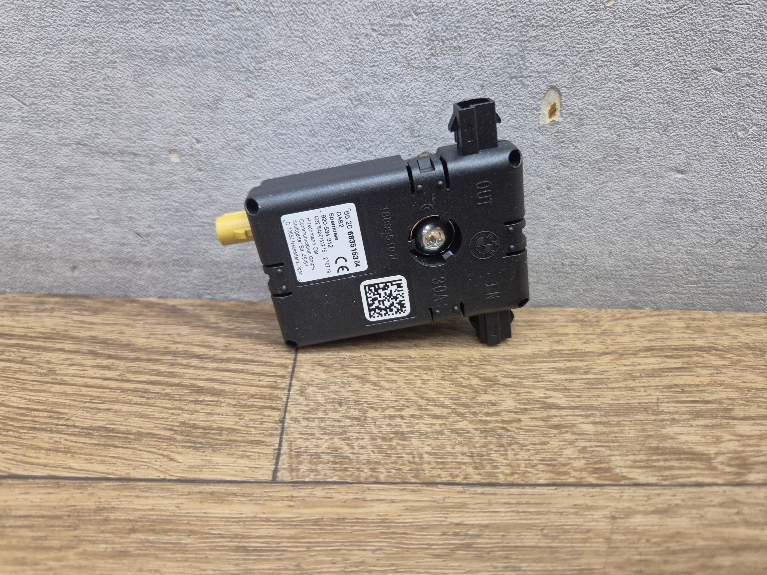 BMW 3 G20 antenna amplifier module ELIMINATOR SZEREGOWY 6835153