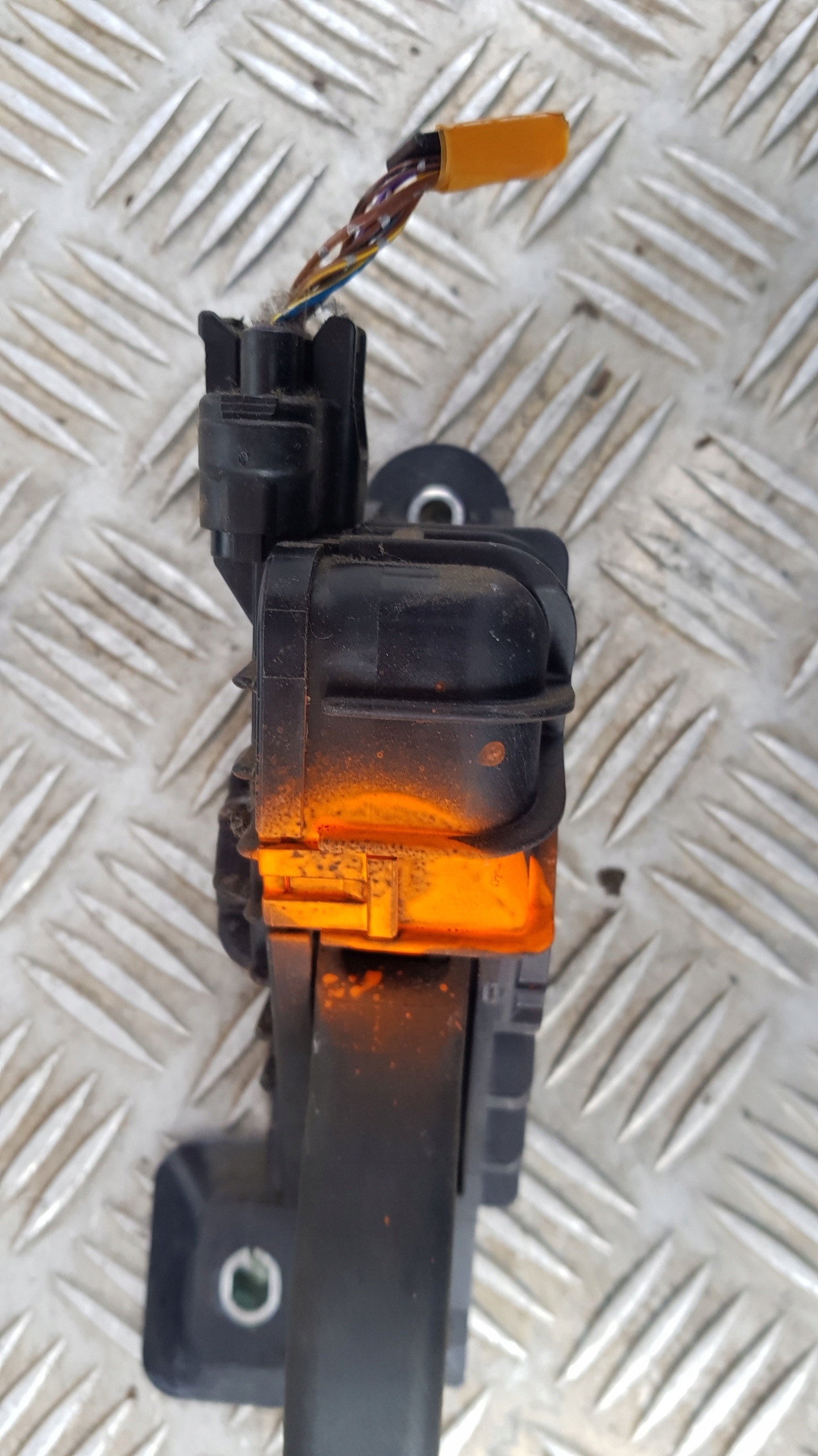MAZDA 5 potentiometer accelerator pedal 198800-3480 2.0