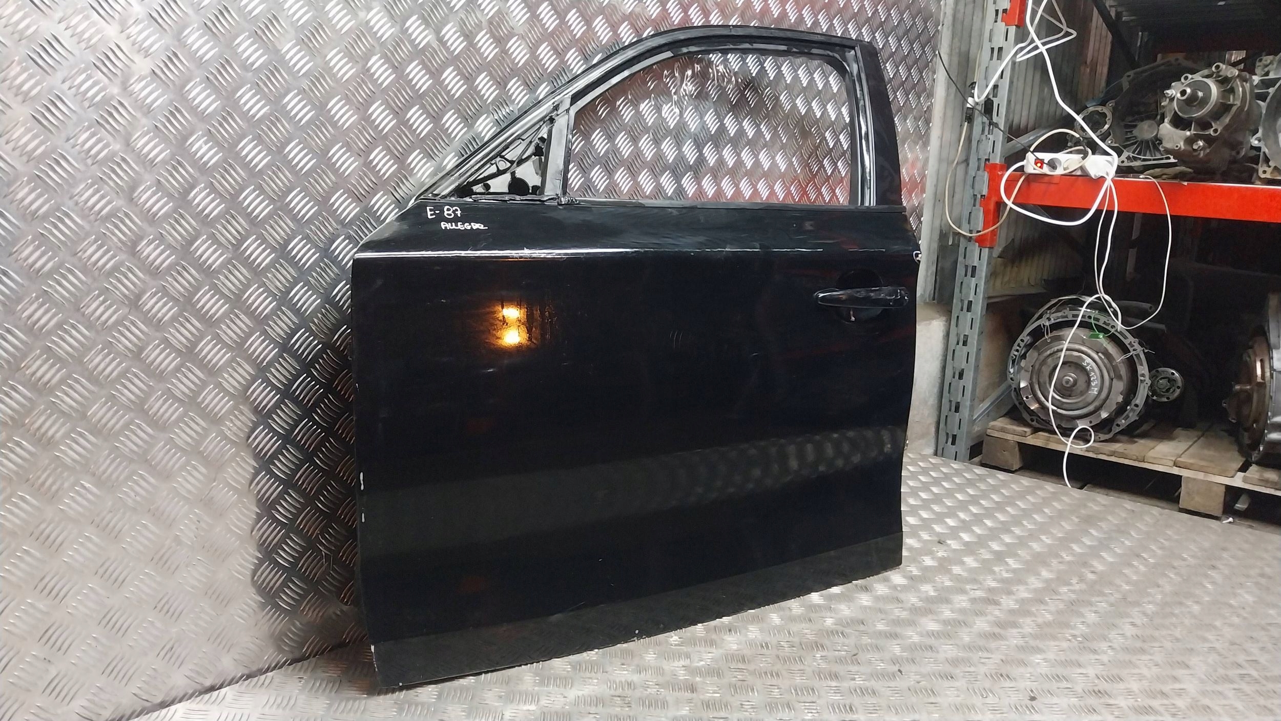 Tür vorne links BMW 1 E87 04