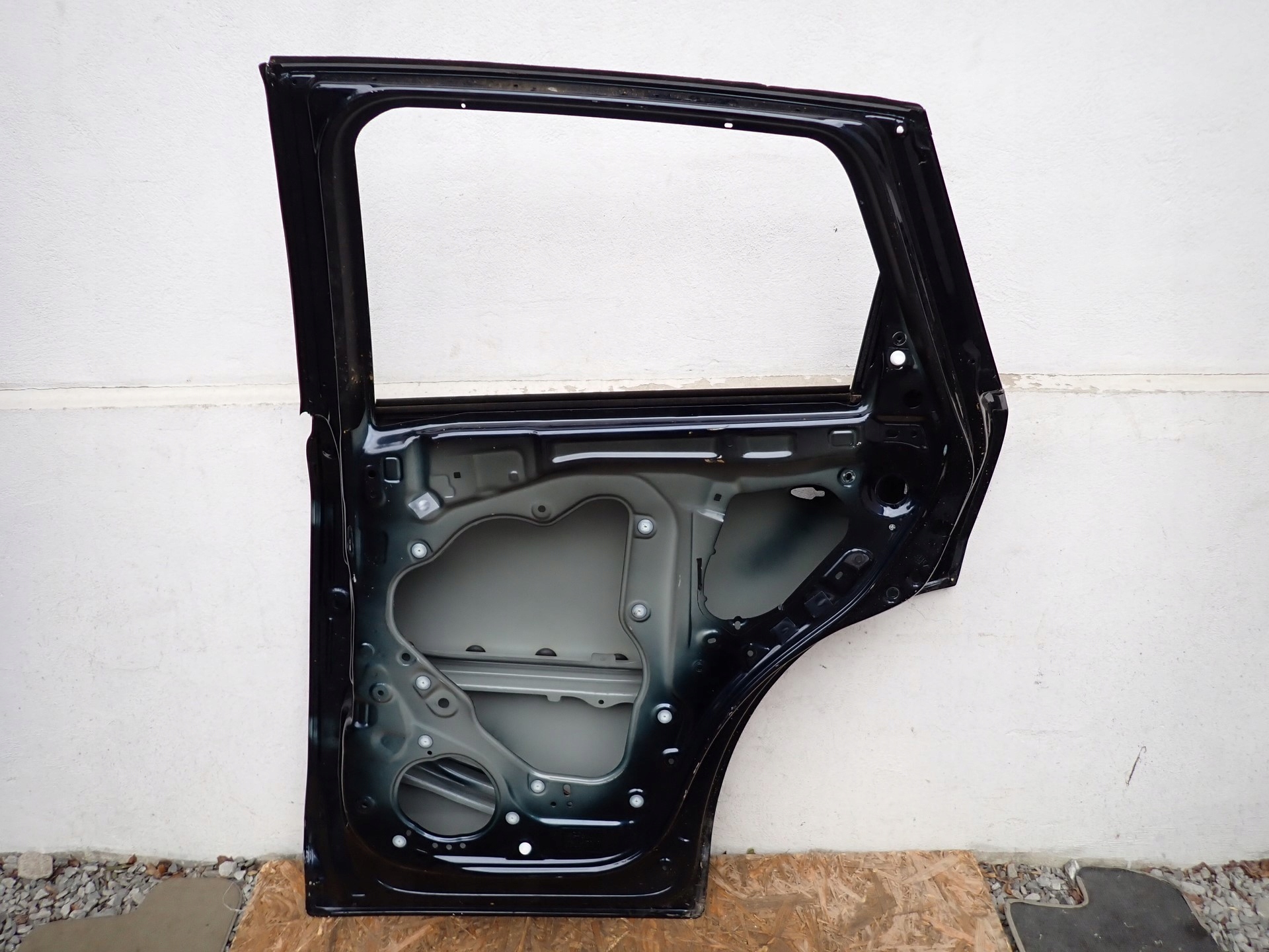 door right rear. right rear part MAZDA CX5 2 II 2017