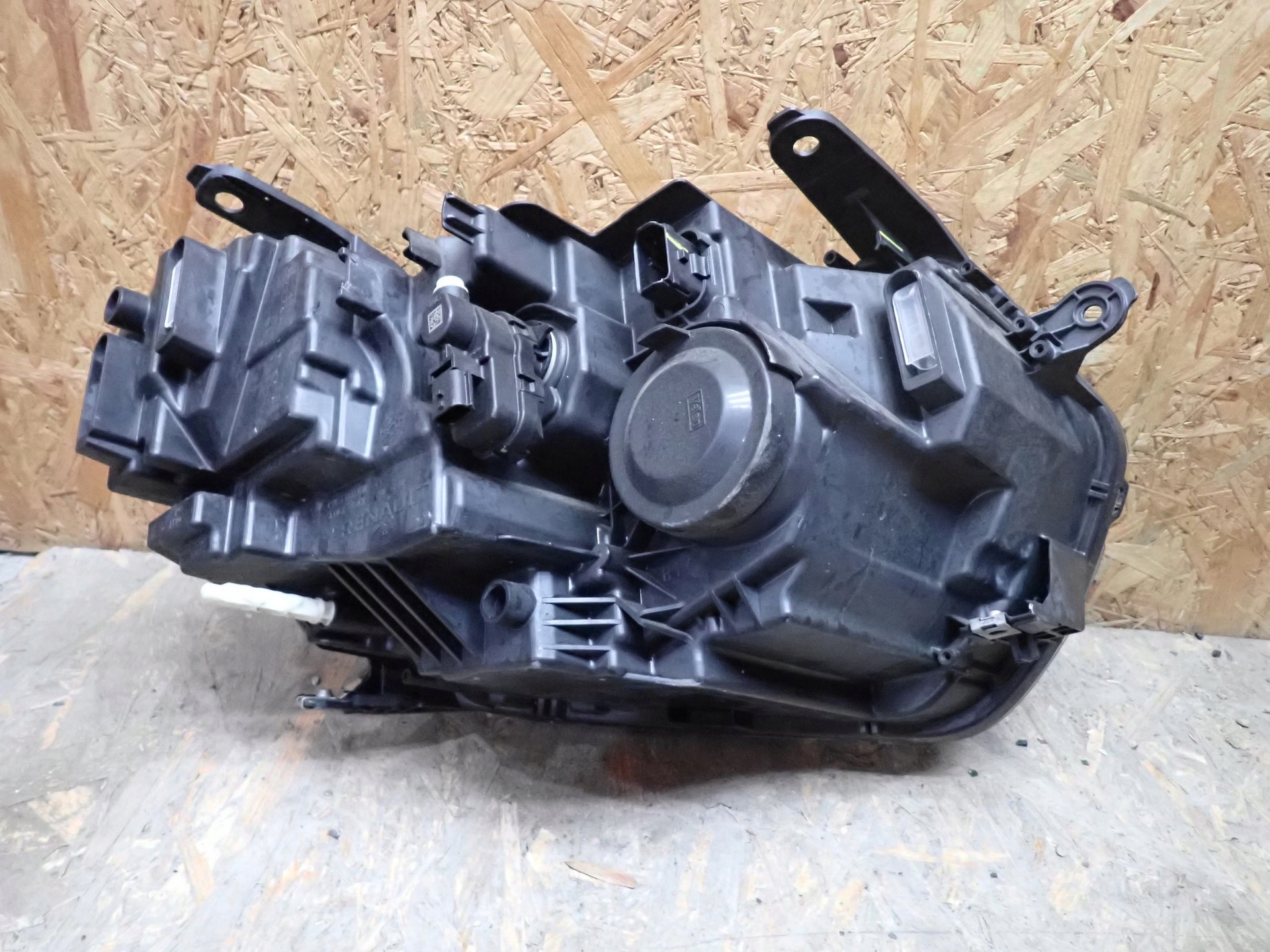 light left REFLEKTOR left LED DACIA DUSTER 2 II HM LIFT 21-24R 260602515R
